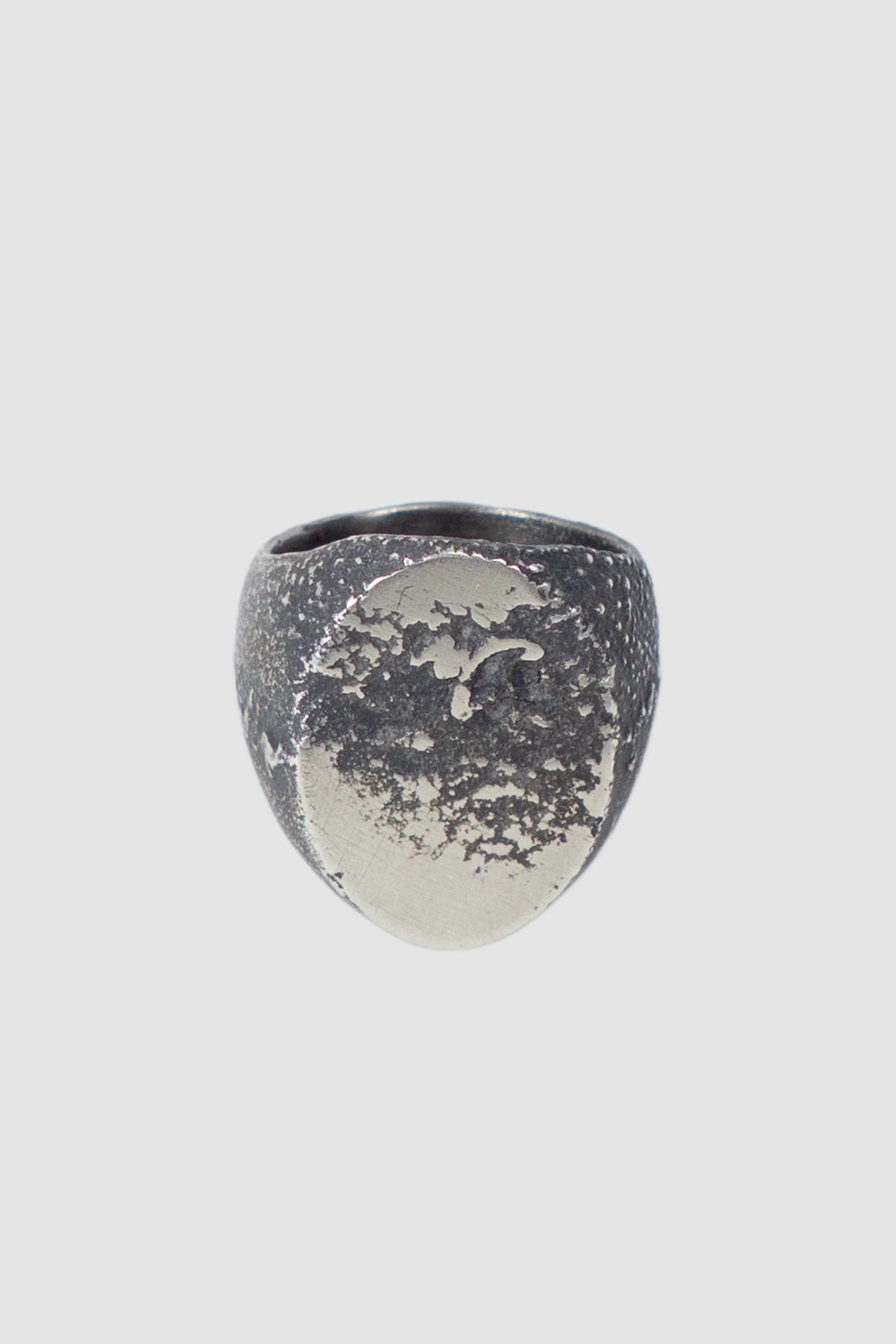 2819 Jewelry - Silver Oxidized Oval Plateau Signet Ring item front view 2819 Jewelry - Silver Oxidized Oval Plateau Signet Ring item front view