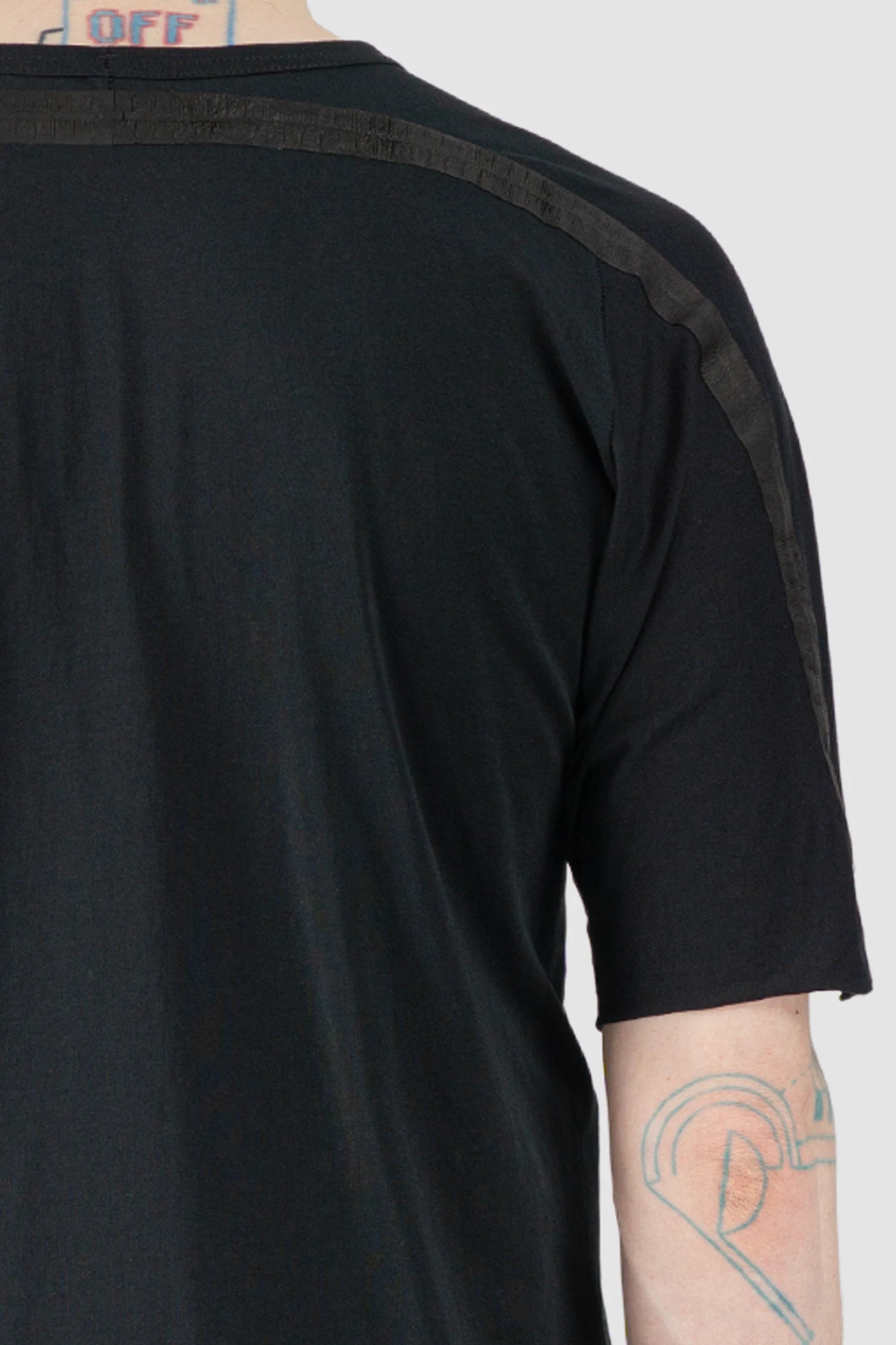 69 by Isaac Sellam - Men’s Black Organic Cotton T-Shirt with Leather Details shoulder detail view