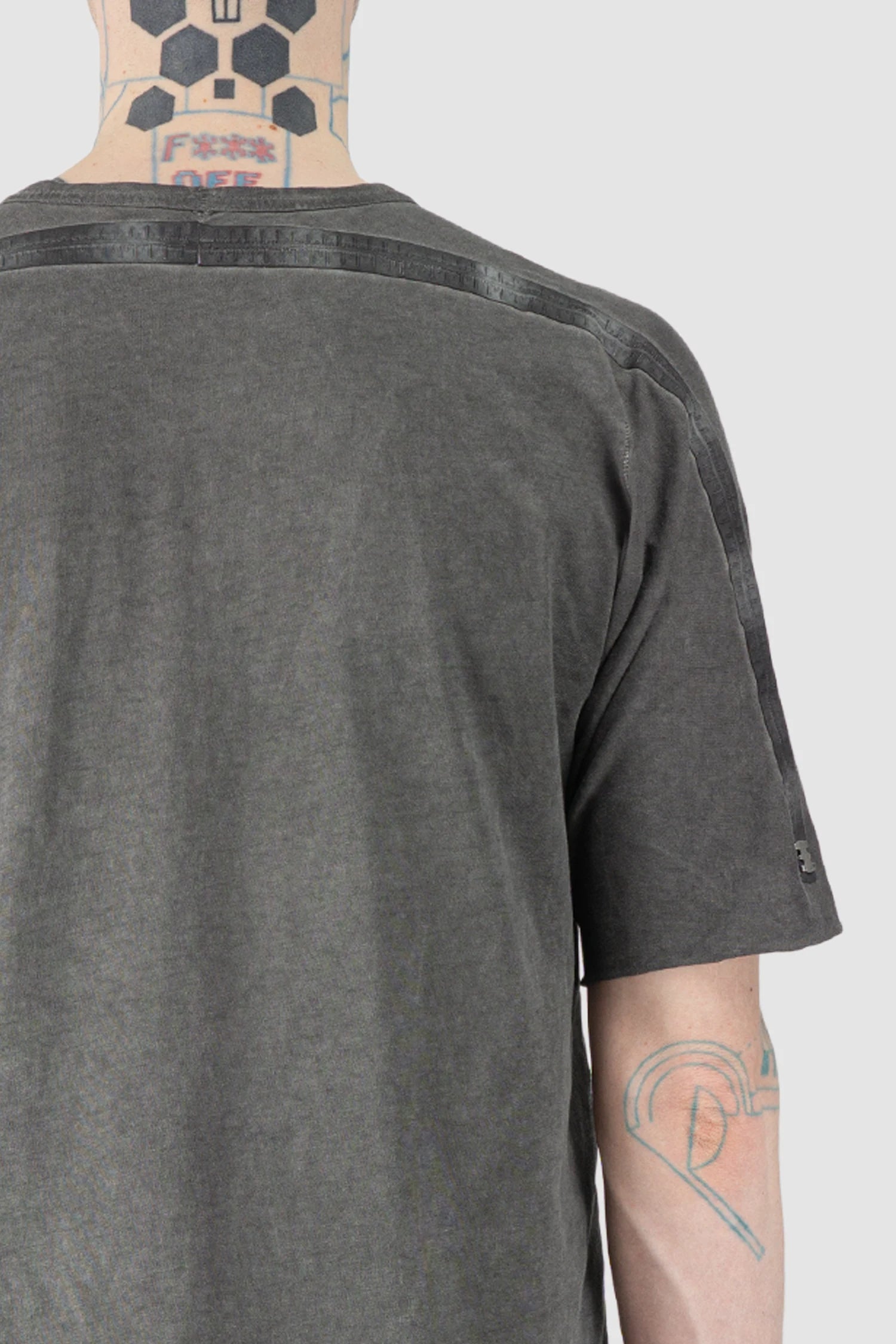 69 by Isaac Sellam - Men’s Grey Object Dyed Leather Spine Short Sleeve Tee patch detail view