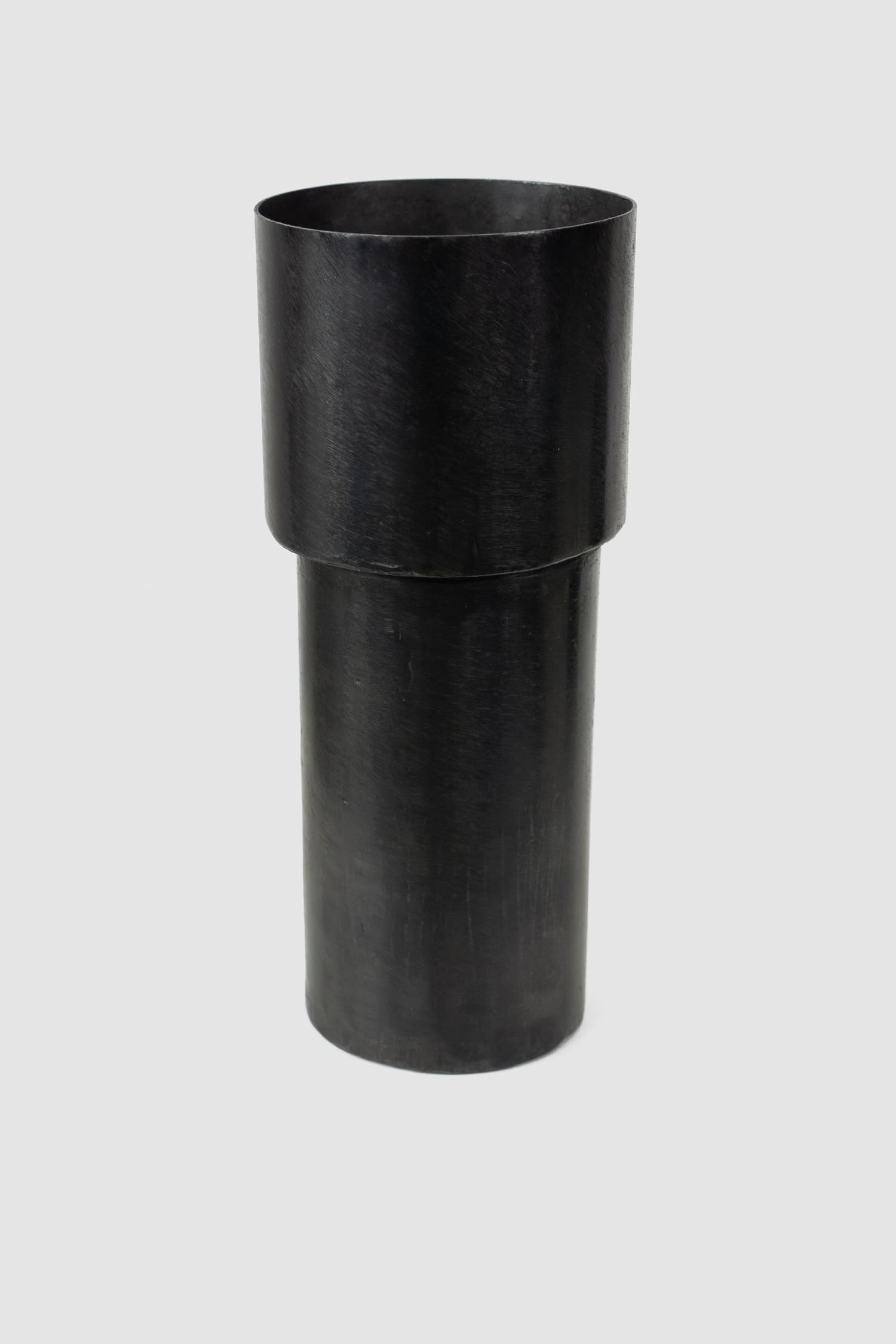 Mad et Len - back view of black Burned Metal Scent Candle Holder