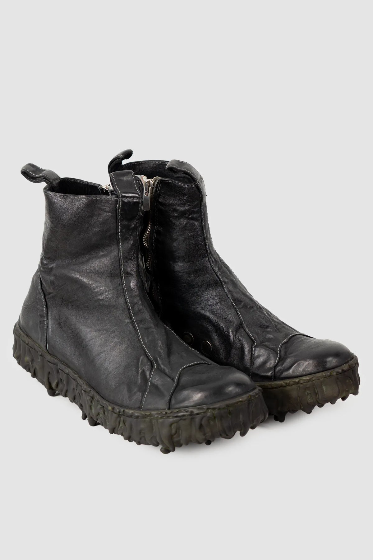 Culture of Brave - Black Chelsea Leather Sneaker - Melt Seal - Pair front right view - MONO-KROM | Gallery Culture of Brave - Black Chelsea Leather Sneaker - Melt Seal - Pair front right view - MONO-KROM | Gallery