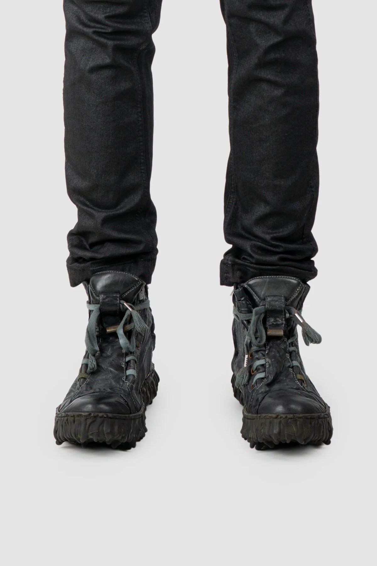 Culture of Brave - Black Slate Leather Sneaker - Melt Dan - Model front view Culture of Brave - Black Slate Leather Sneaker - Melt Dan - Model front view