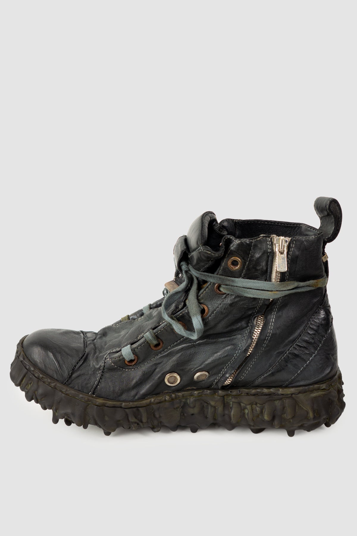 Culture of Brave - Men's Black Slate Leather Sneaker - Melt Dan - right inside view Culture of Brave - Men's Black Slate Leather Sneaker - Melt Dan - right inside view