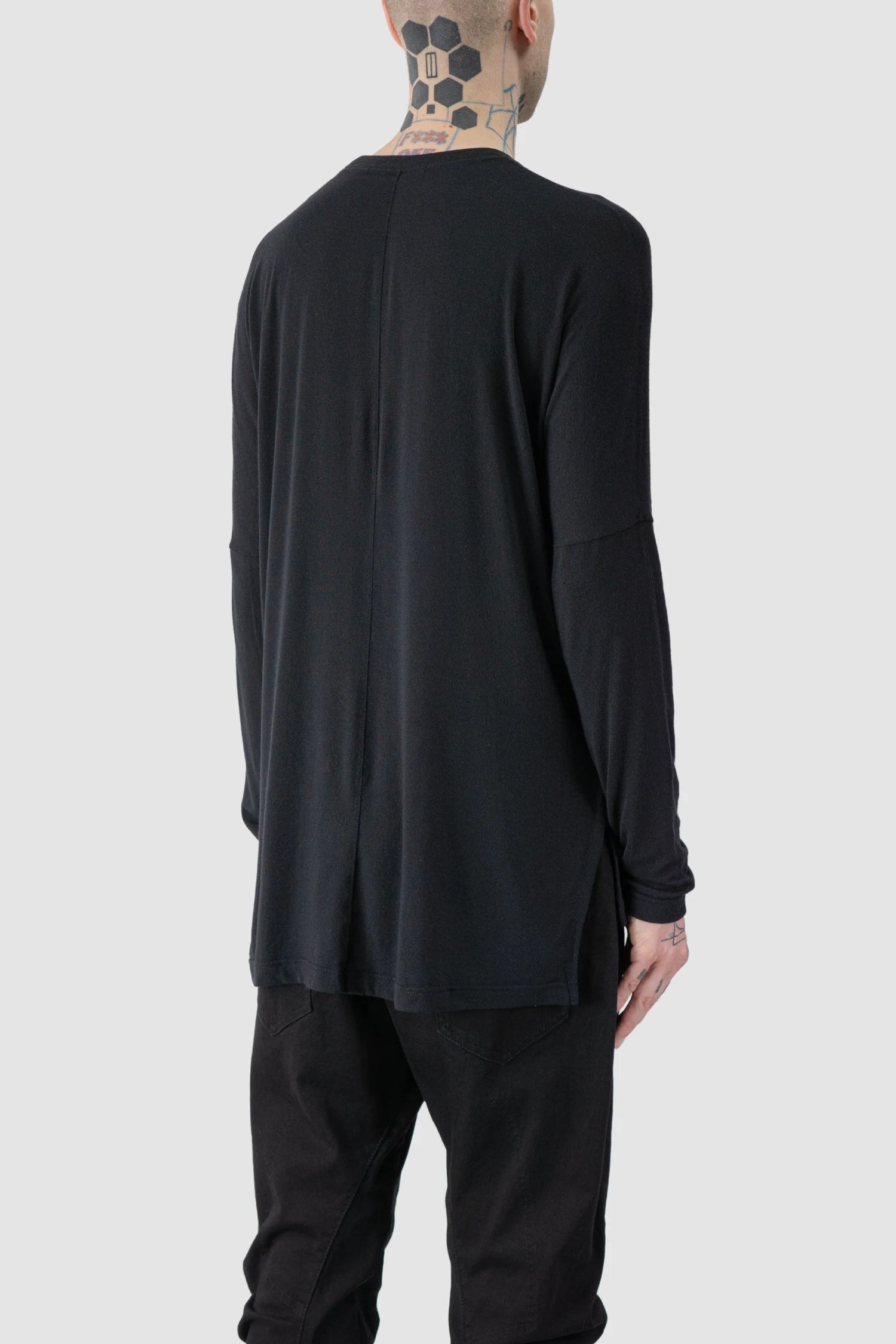 La Haine Inside Us - model back side view of men’s FW25 Black Elongated long sleeve Cashmere Blend T-Shirt