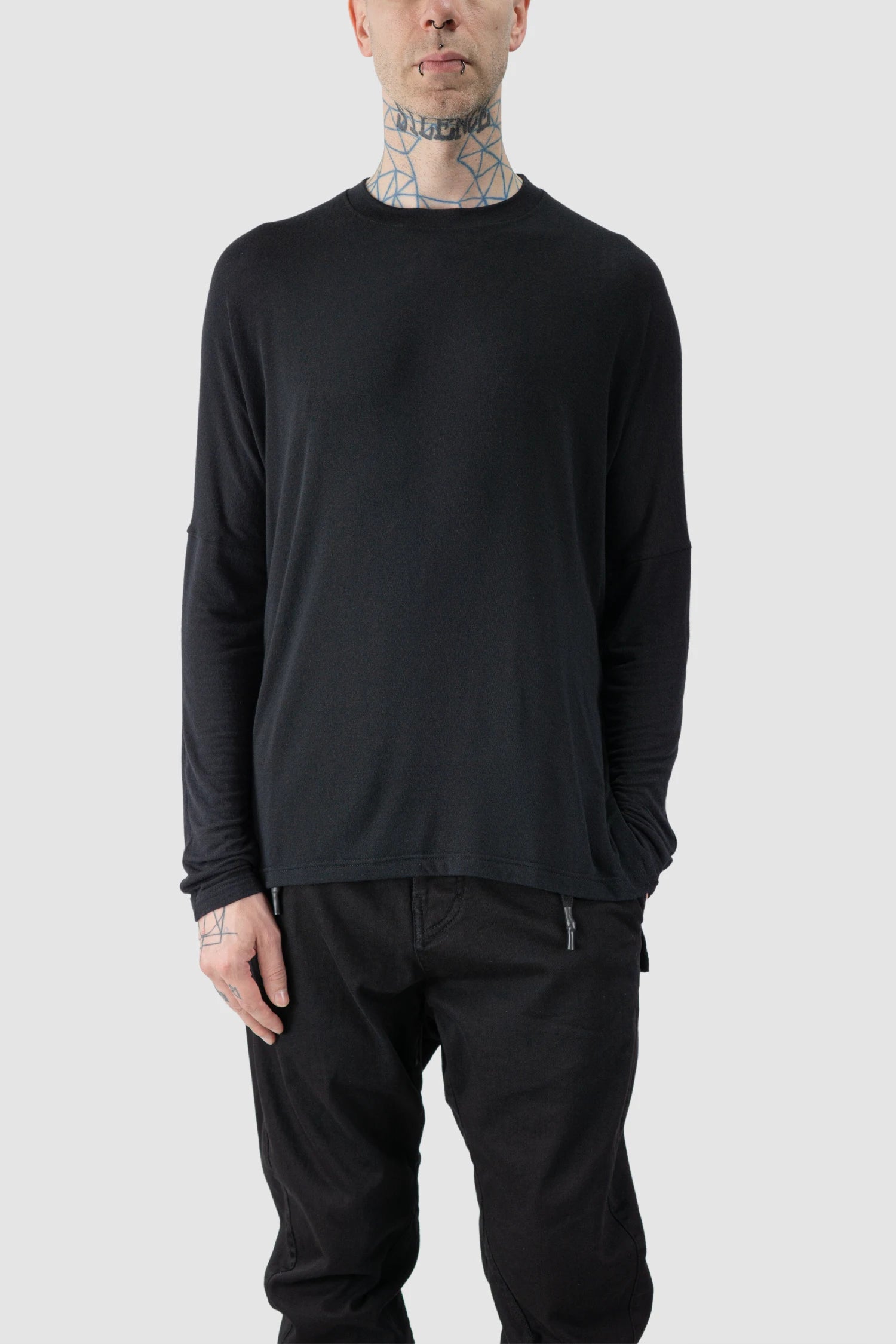 La Haine Inside Us - model front relaxed view of men’s FW25 Black Elongated long sleeve Cashmere Blend T-Shirt