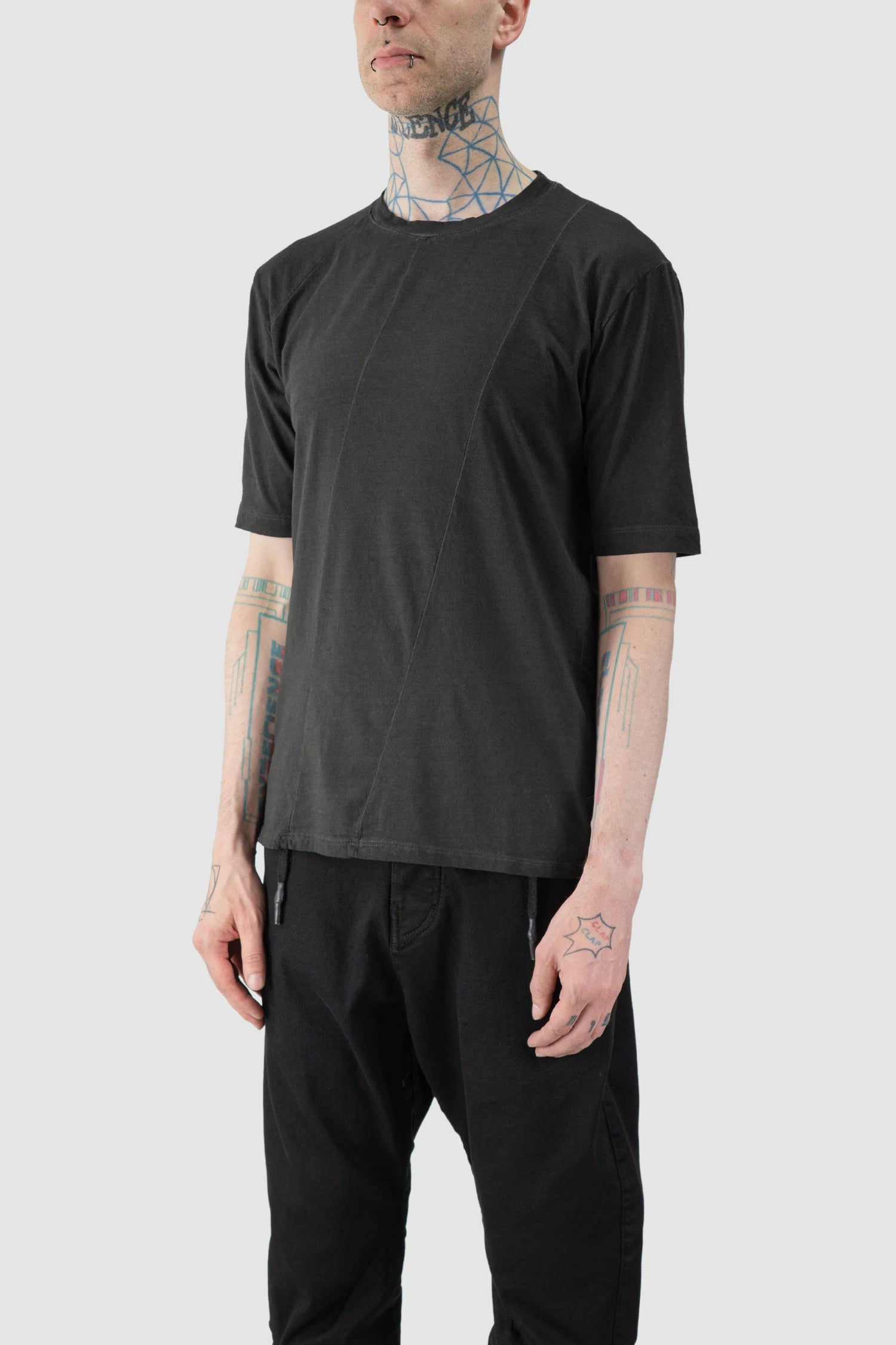 La Haine Inside Us - model front side view of men’s FW25 Grey Dyed Elastic Cotton T-Shirt