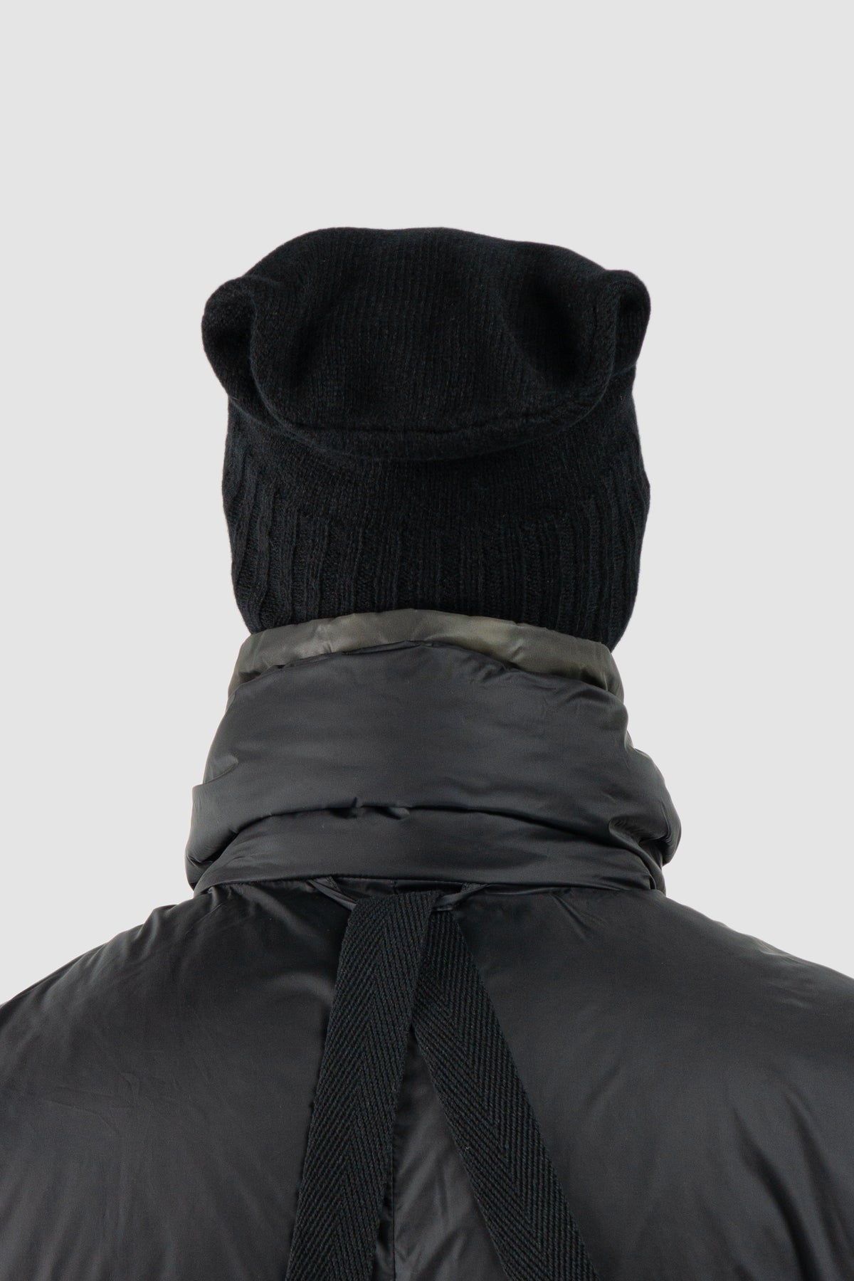 Masnada - Men's Black Cashmere Knit Beanie - model back loose view Masnada - Men's Black Cashmere Knit Beanie - model back loose view