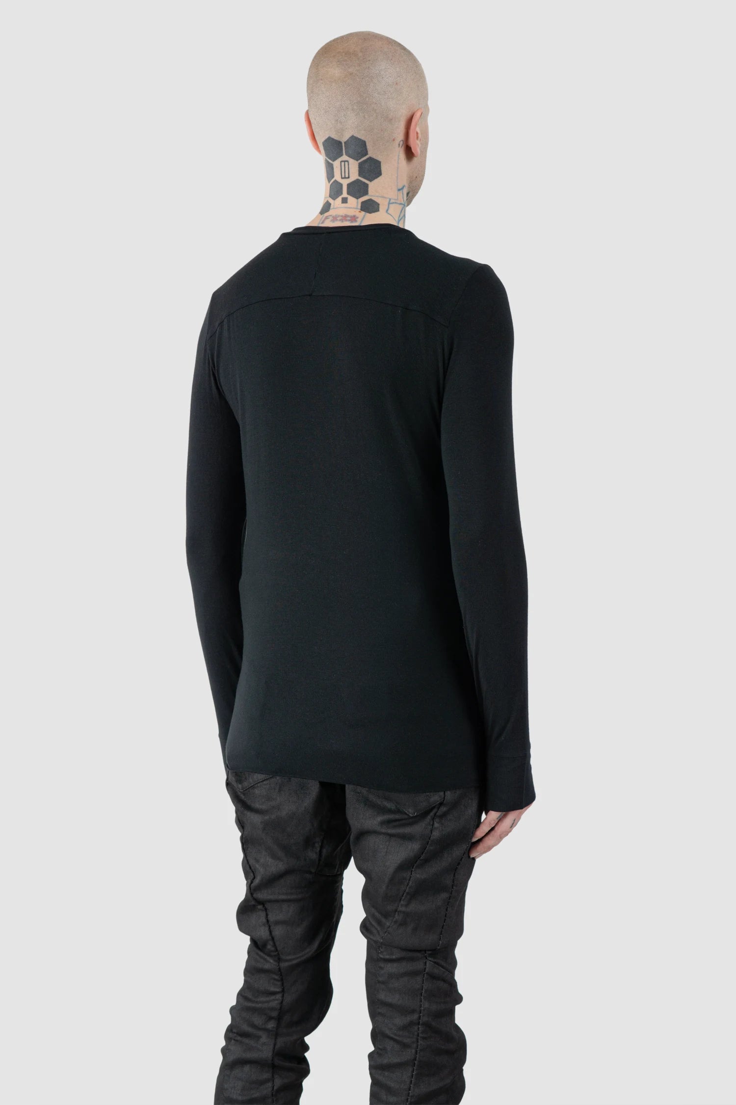 Masnada – Men's Black Double Front Modal Cashmere Long Sleeve - model back side view Masnada – Men's Black Double Front Modal Cashmere Long Sleeve - model back side view