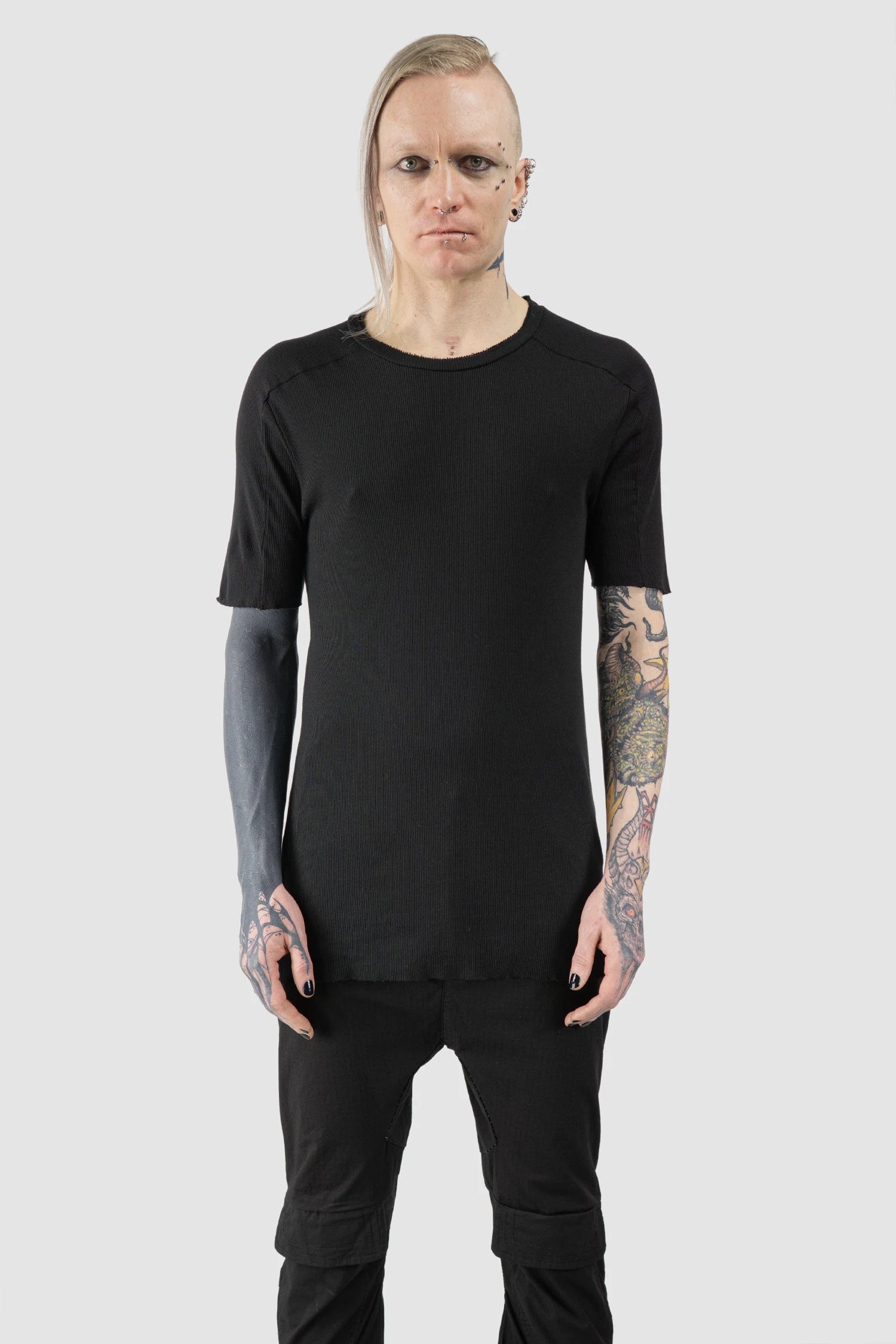 Masnada - Men’s Black Stretch Cotton Rib Raglan T-Shirt model front view