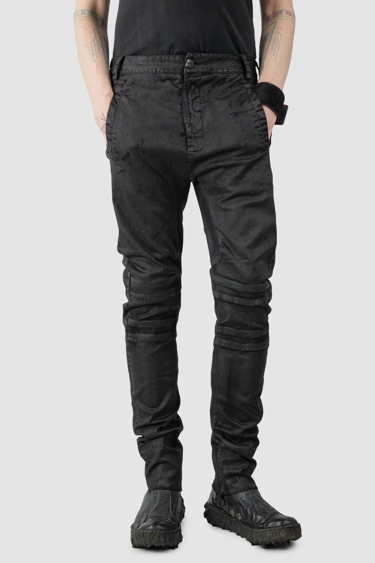 MD75 - Men's Black Waxed Stretch Denim Knee Detail Jeans - model relaxed view MD75 - Men's Black Waxed Stretch Denim Knee Detail Jeans - model relaxed view
