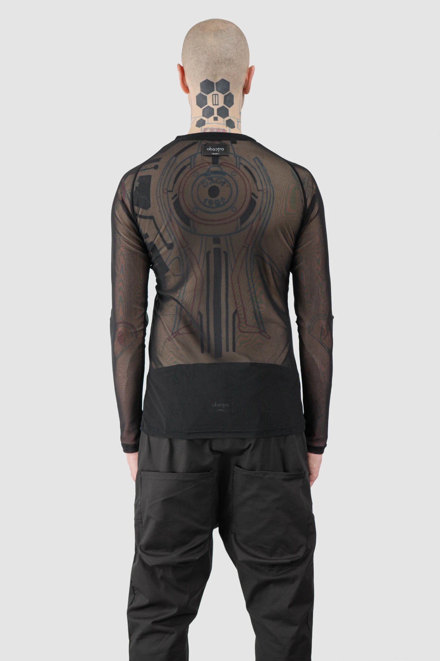 Obectra - Men’s Black Mesh Raglan Long Sleeve model back view