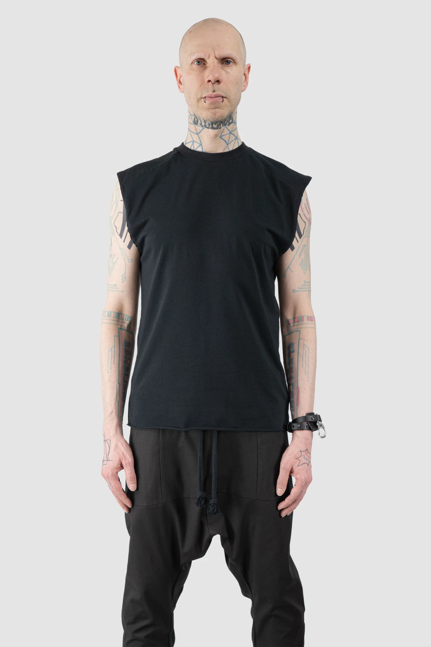 Obectra - Men’s Black Relaxed Cotton Blend Tank Top model front view