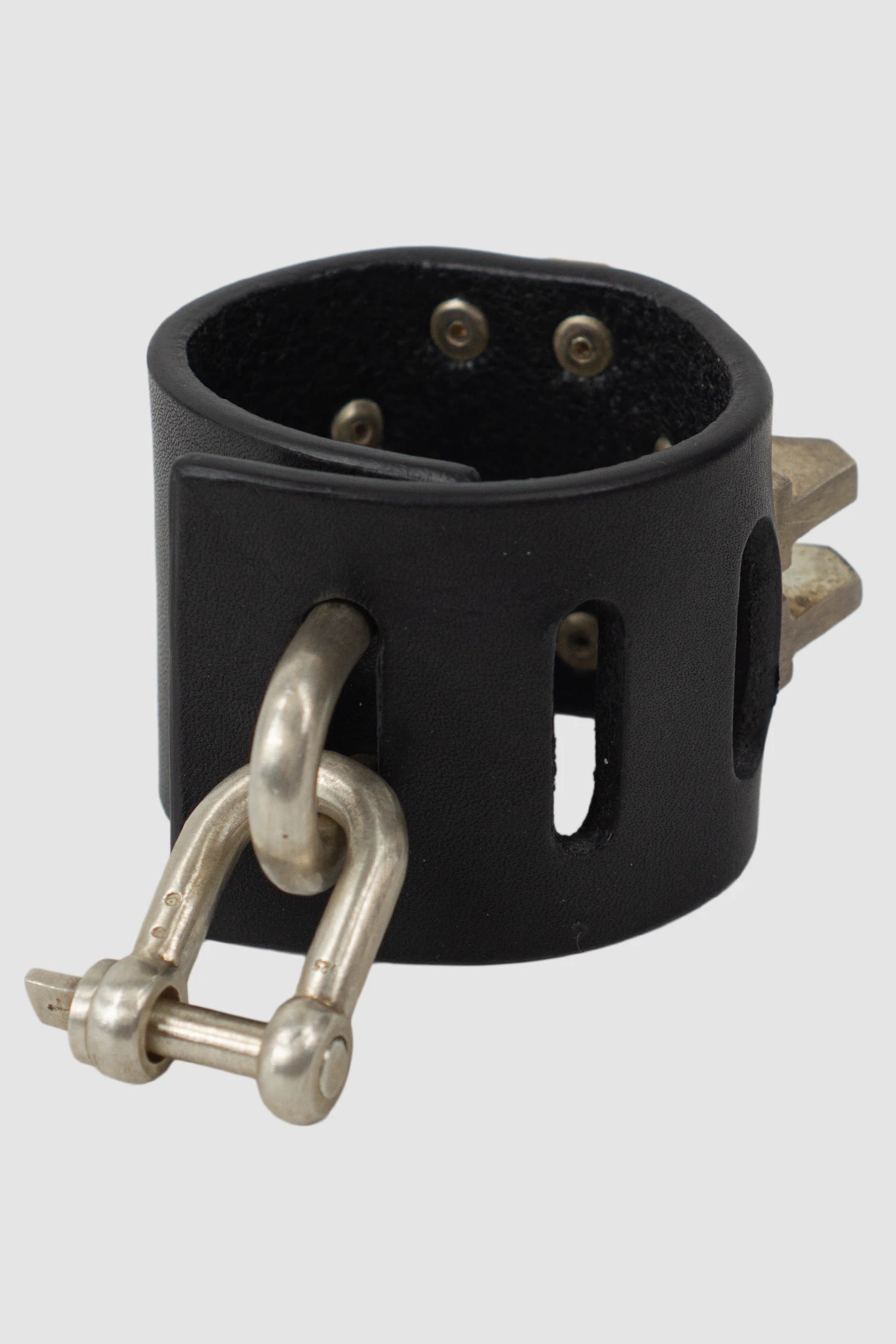 Parts of Four - Black Leather Sterling Silver Pyramid Stud Bracelet 50 mm - back right view Parts of Four - Black Leather Sterling Silver Pyramid Stud Bracelet 50 mm - back right view