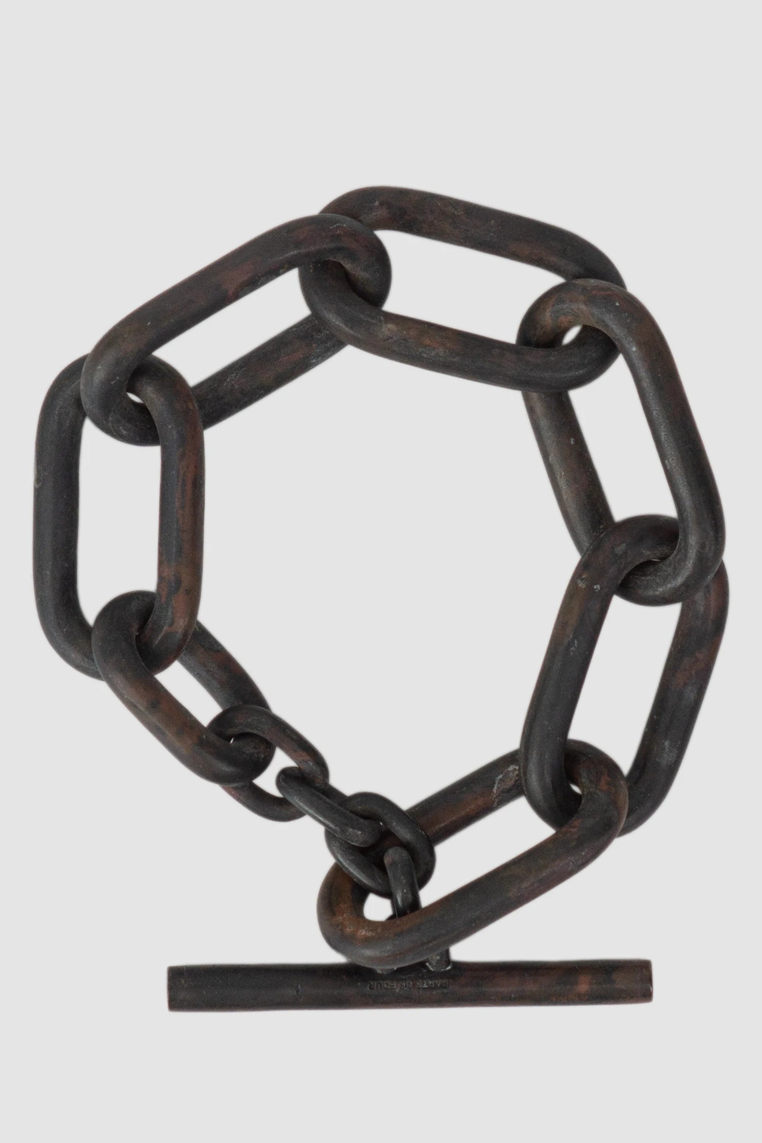 Parts of Four – Dirty Brass Toggle Chain Bracelet Medium Links - top round view Parts of Four – Dirty Brass Toggle Chain Bracelet Medium Links - top round view