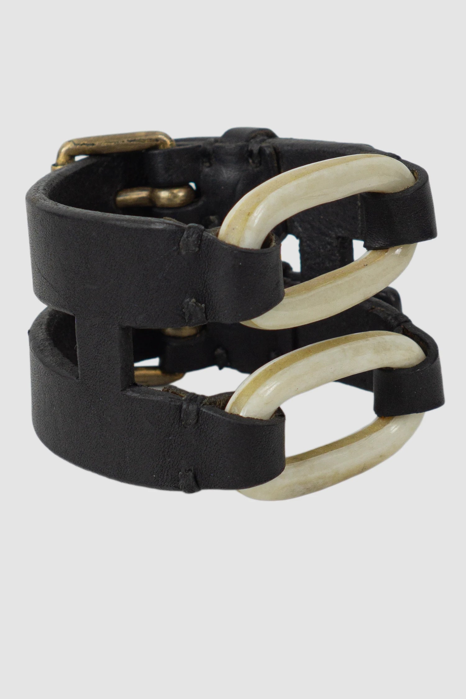 Parts of Four - Matte Bone Brass Leather Link Gauntlet Bracelet 50 mm - front right view - MONO-KROM Gallery Parts of Four - Matte Bone Brass Leather Link Gauntlet Bracelet 50 mm - front right view - MONO-KROM Gallery