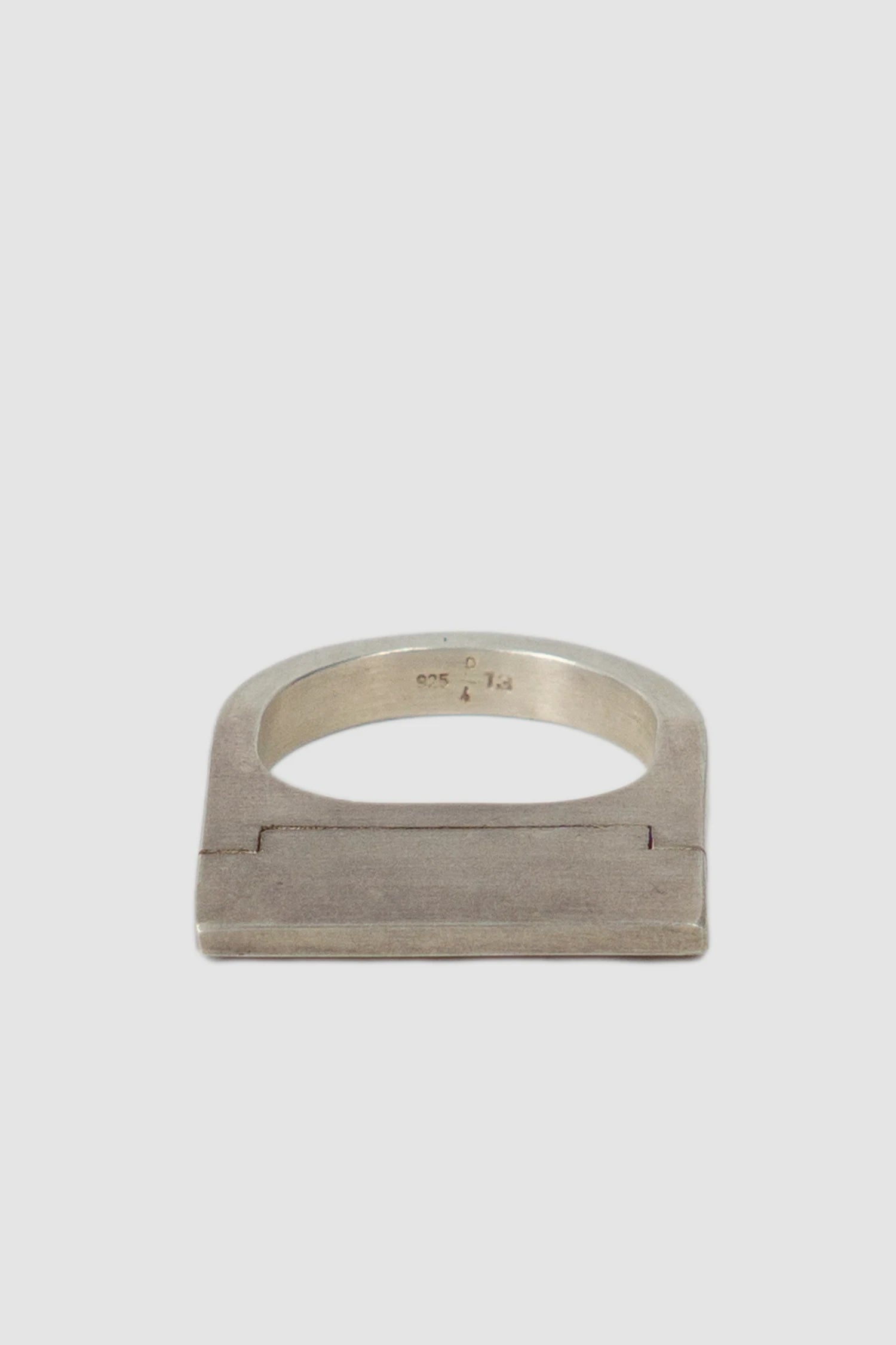 Parts of Four – Matte Sterling Silver Pyroid Plate Ring 4 mm - flat view - MONO-KROM Gallery Parts of Four – Matte Sterling Silver Pyroid Plate Ring 4 mm - flat view - MONO-KROM Gallery