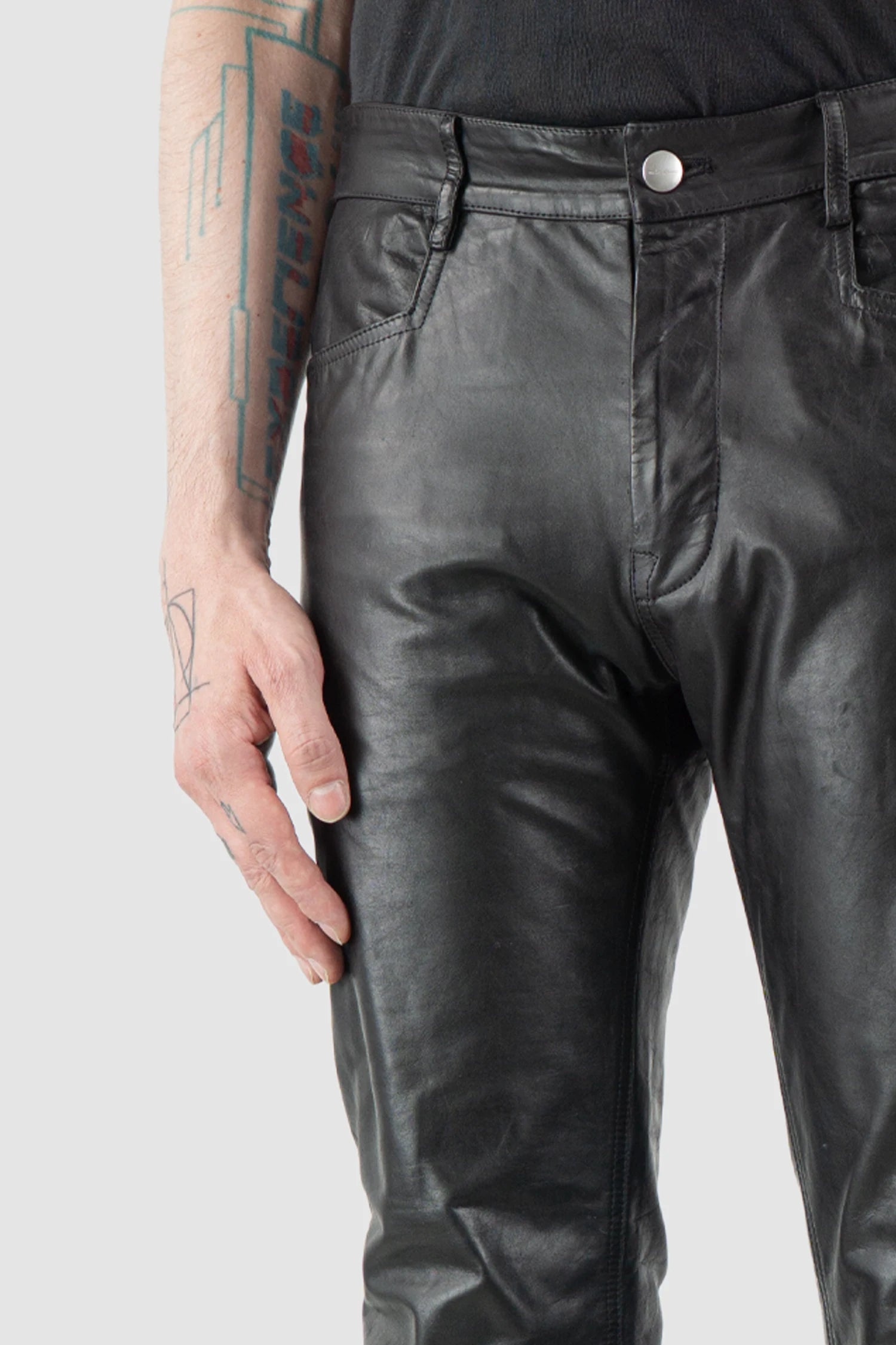 Rick Owens - Black Calf Leather Tyrone Jeans FW21 "Gethsemane" - front detail view Rick Owens - Black Calf Leather Tyrone Jeans FW21 "Gethsemane" - front detail view