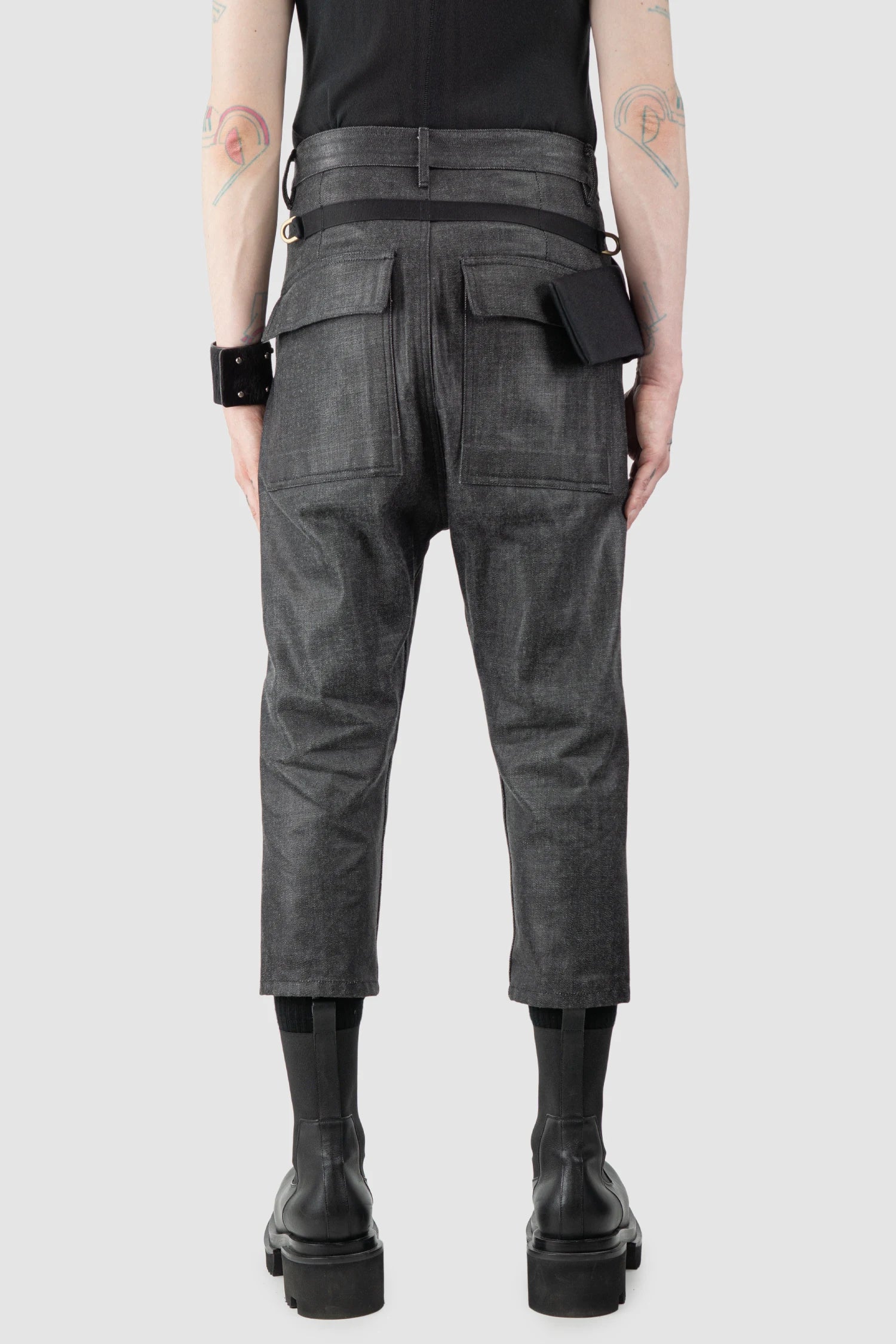 Rick Owens - Black Coated Belted Cropped Cargo Trousers FW17 "Glitter" - model back view Rick Owens - Black Coated Belted Cropped Cargo Trousers FW17 "Glitter" - model back view