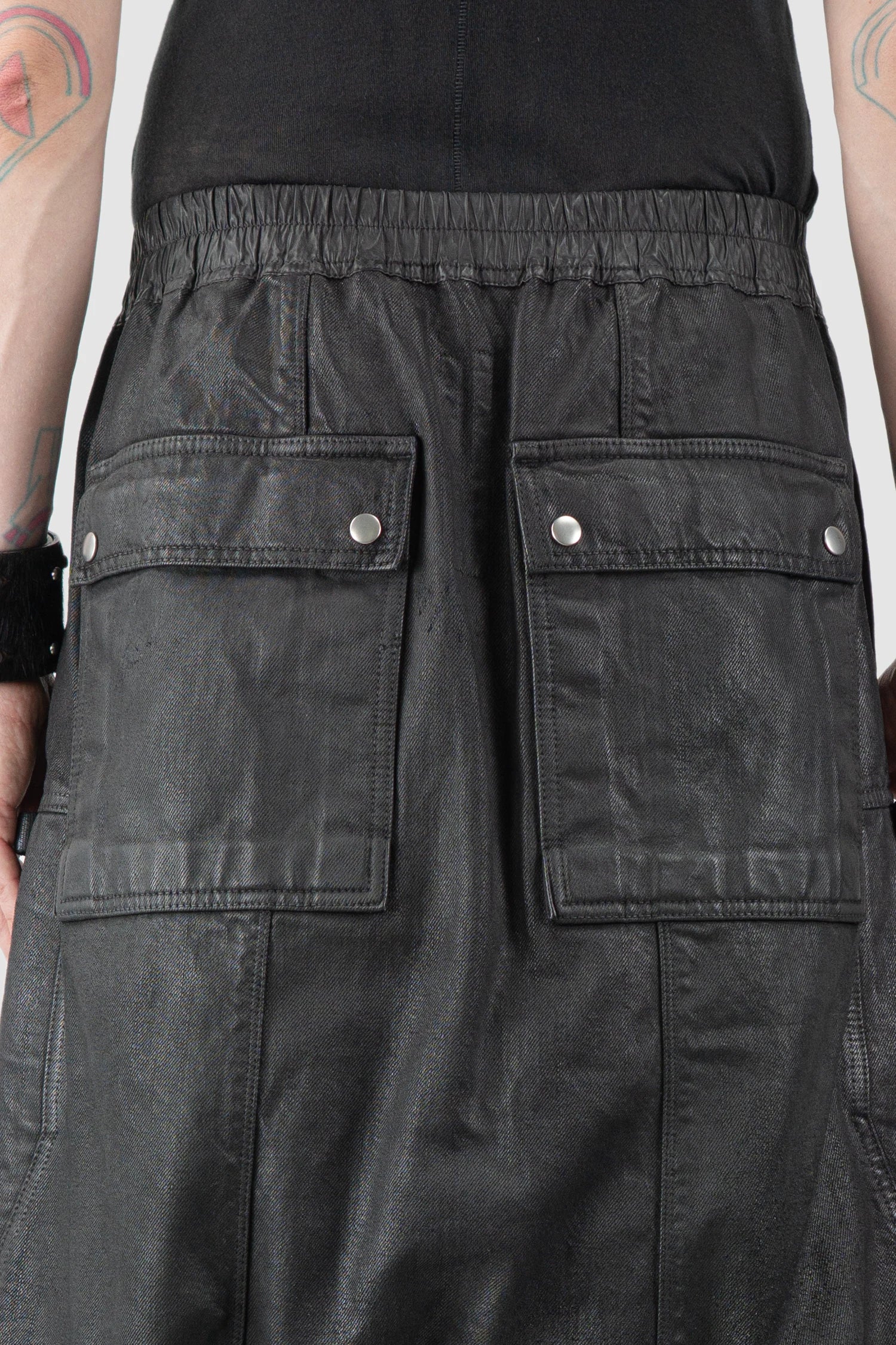Rick Owens - Black Heavy Waxed Denim Bauhaus Pod Shorts SS20 "Tecuatl" - back detail view Rick Owens - Black Heavy Waxed Denim Bauhaus Pod Shorts SS20 "Tecuatl" - back detail view