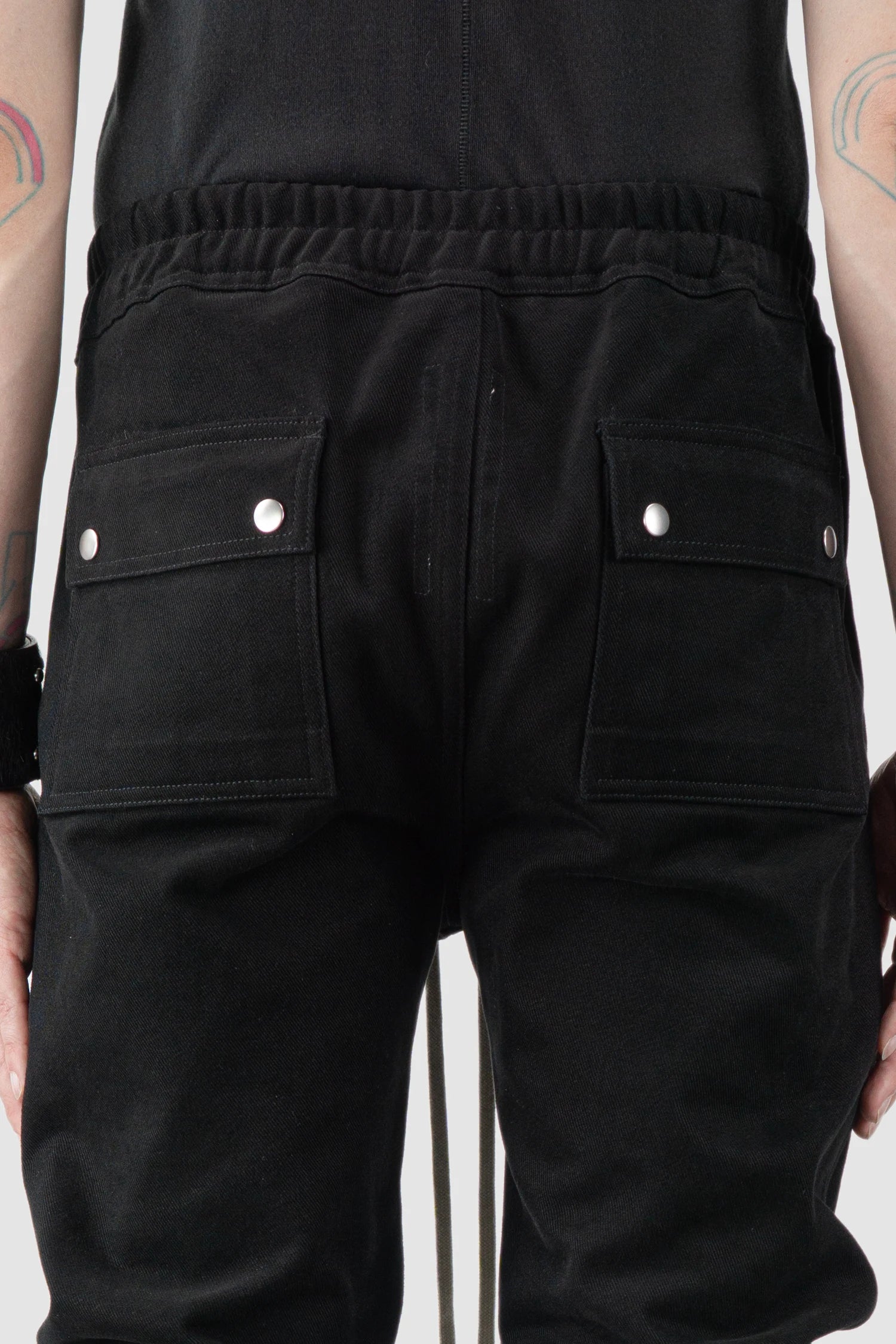 Rick Owens - Black Leather Patch Larry Cargo Joggers FW22 "Strobe" - back detail view Rick Owens - Black Leather Patch Larry Cargo Joggers FW22 "Strobe" - back detail view