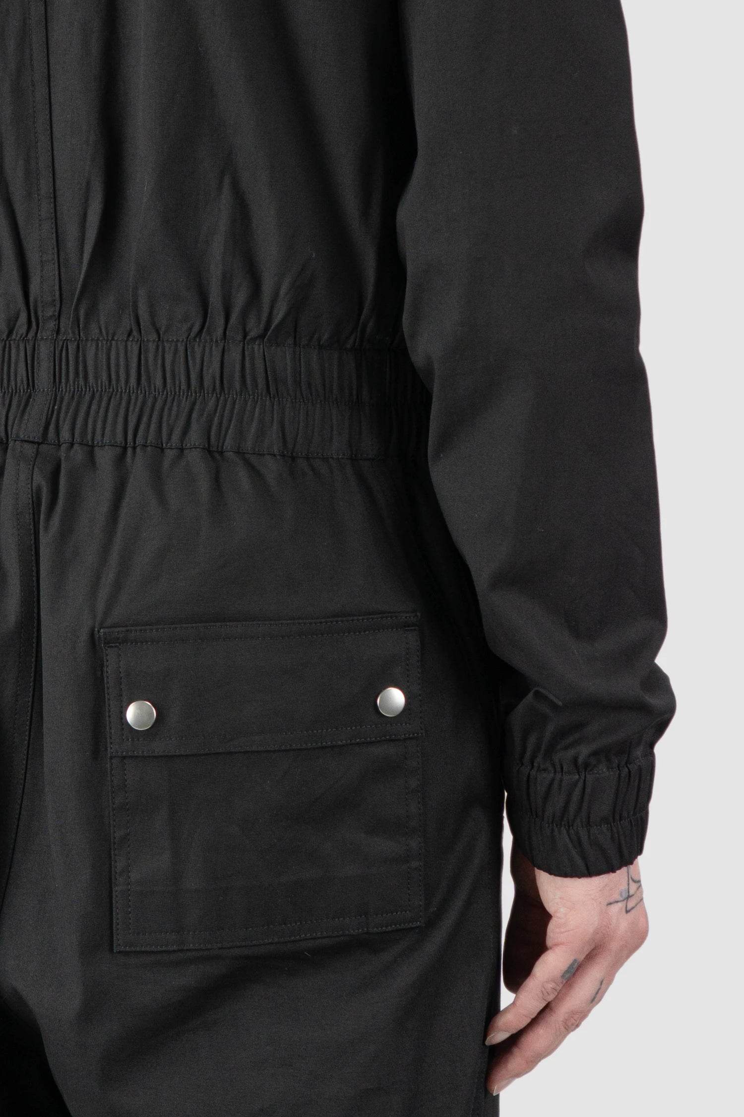 Rick Owens - Black Short Gary Flightsuit SS21 "Phlegeton" - arm detail view Rick Owens - Black Short Gary Flightsuit SS21 "Phlegeton" - arm detail view