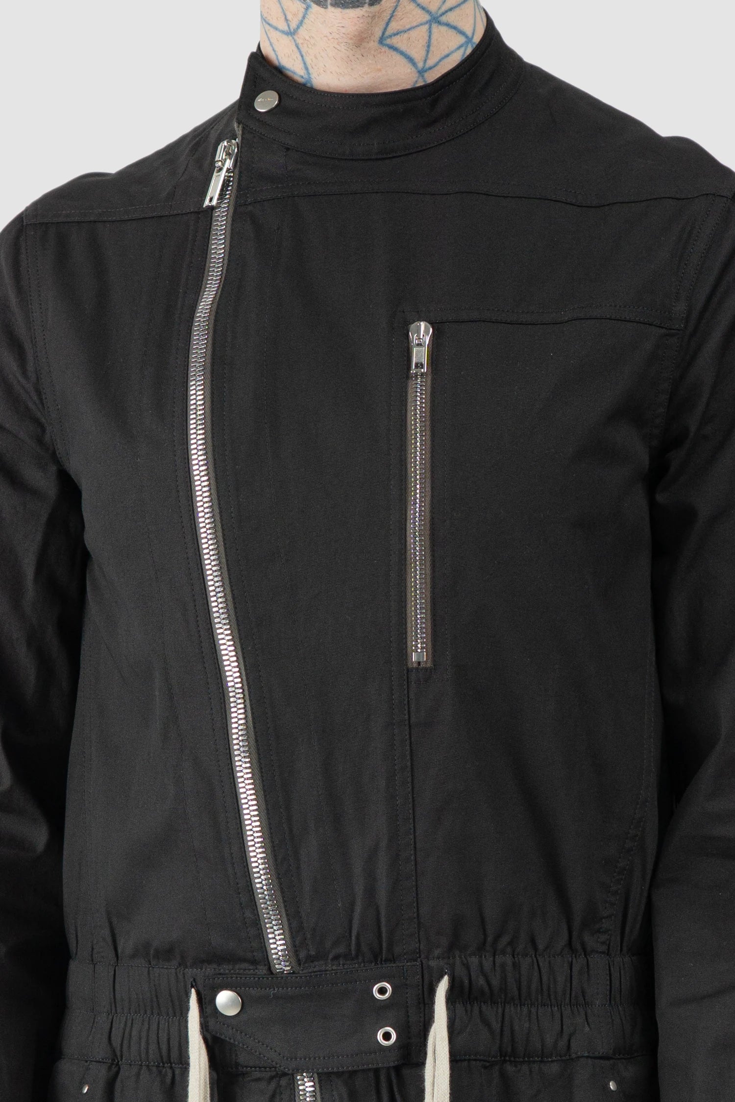 Rick Owens - Black Short Gary Flightsuit SS21 "Phlegeton" - pocket detail view Rick Owens - Black Short Gary Flightsuit SS21 "Phlegeton" - pocket detail view