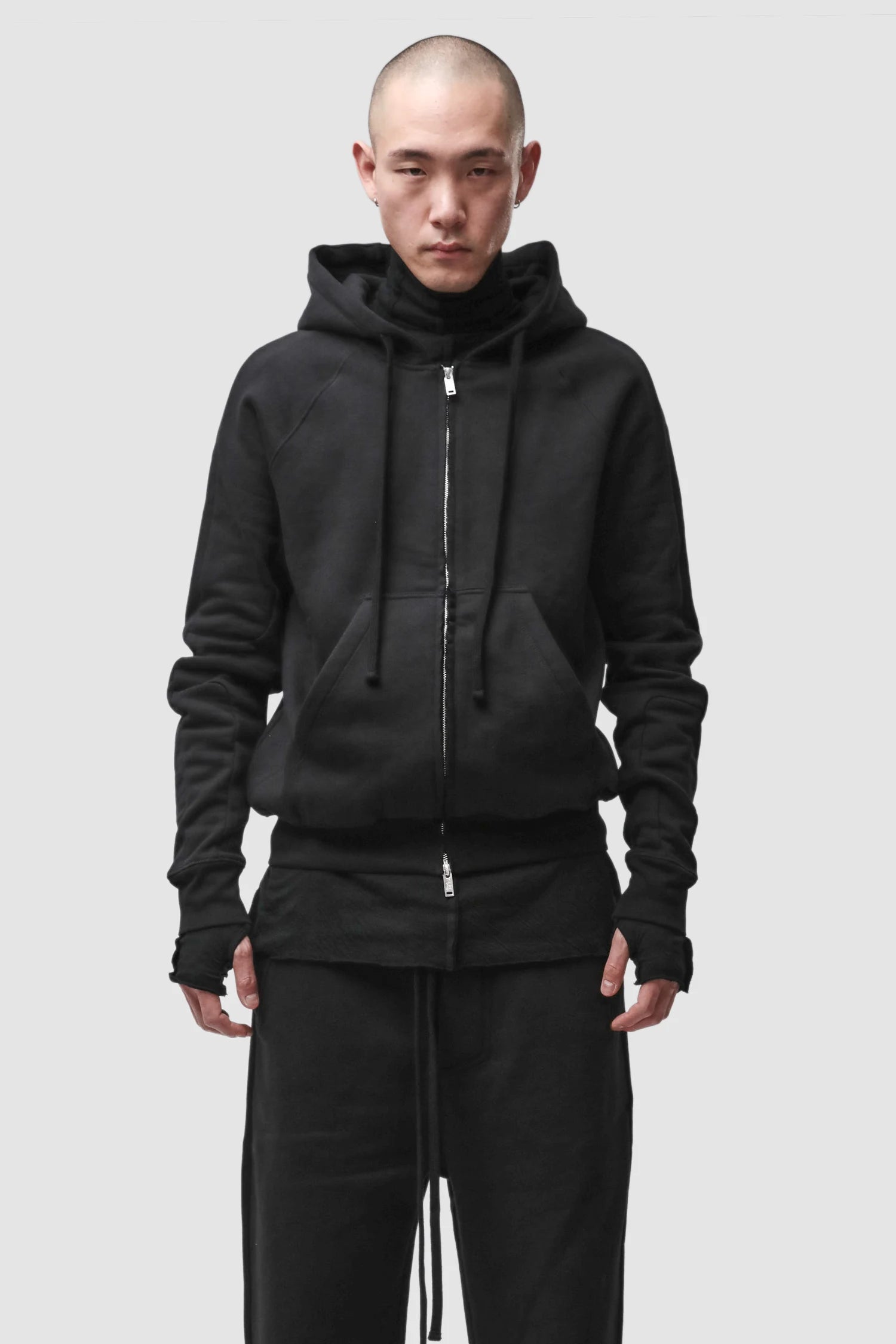 Thom Krom - Men’s Black Hooded Cotton Zip Sweater M-SJ-711 model front view Thom Krom - Men’s Black Hooded Cotton Zip Sweater M-SJ-711 model front view