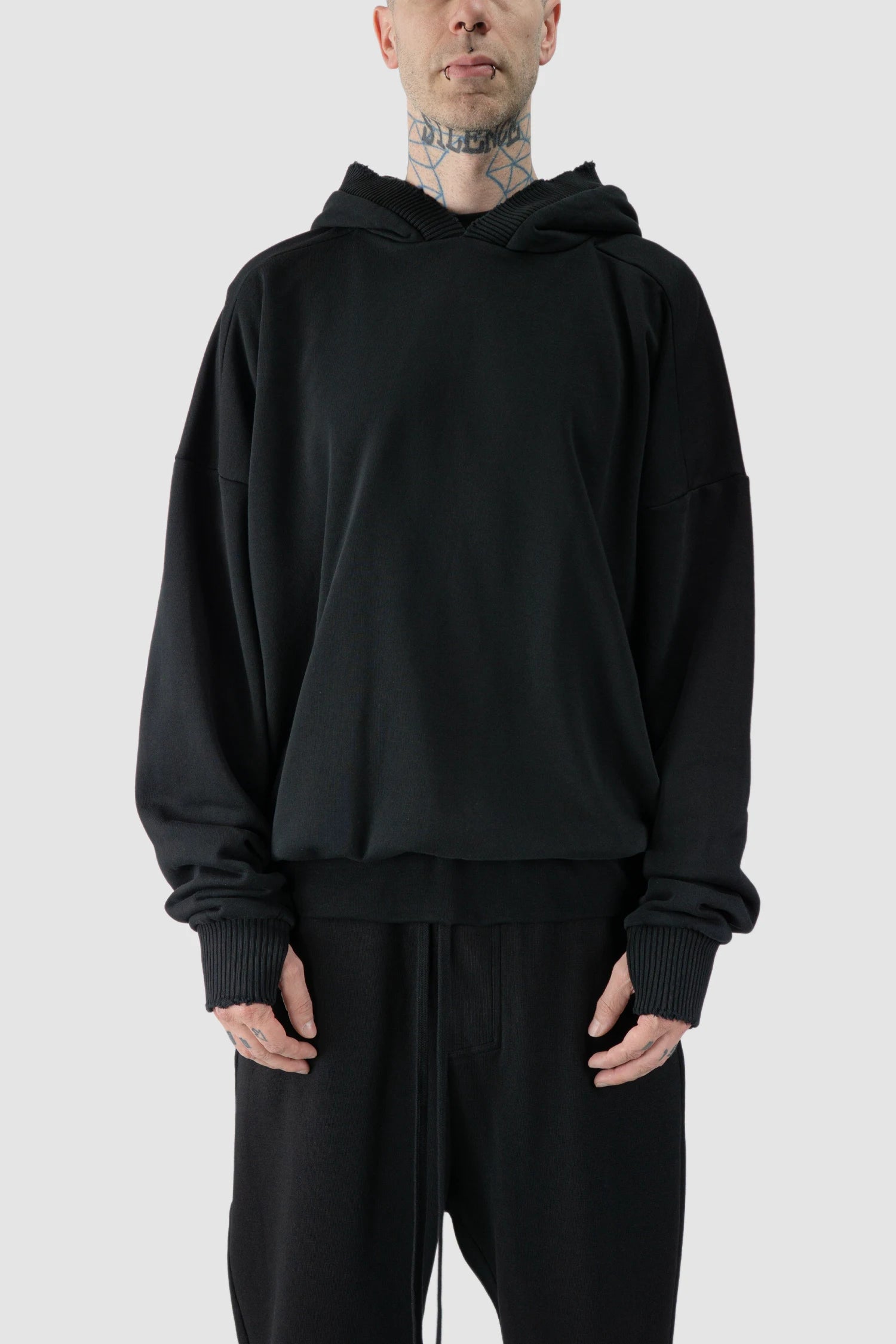 Thom Krom - model front view of black Cropped Cotton Hooded Sweater - M-S-186