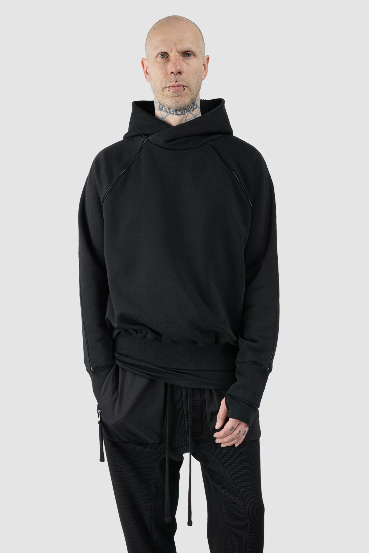 Thom Krom – Men's Black Contrast Line Cotton Hoodie - model relaxed view Thom Krom – Men's Black Contrast Line Cotton Hoodie - model relaxed view