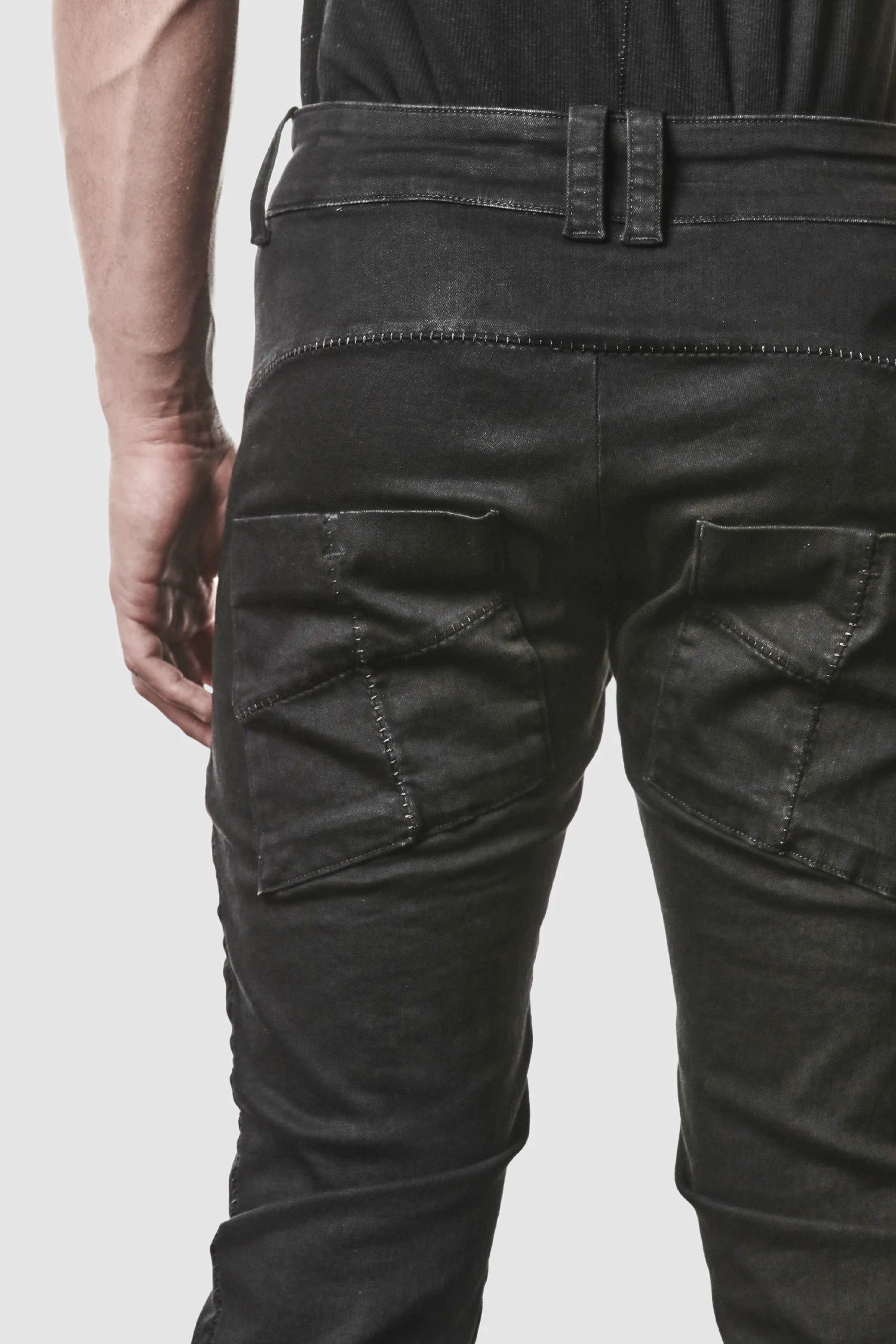 Schwarze Stretch-Denim-Hose