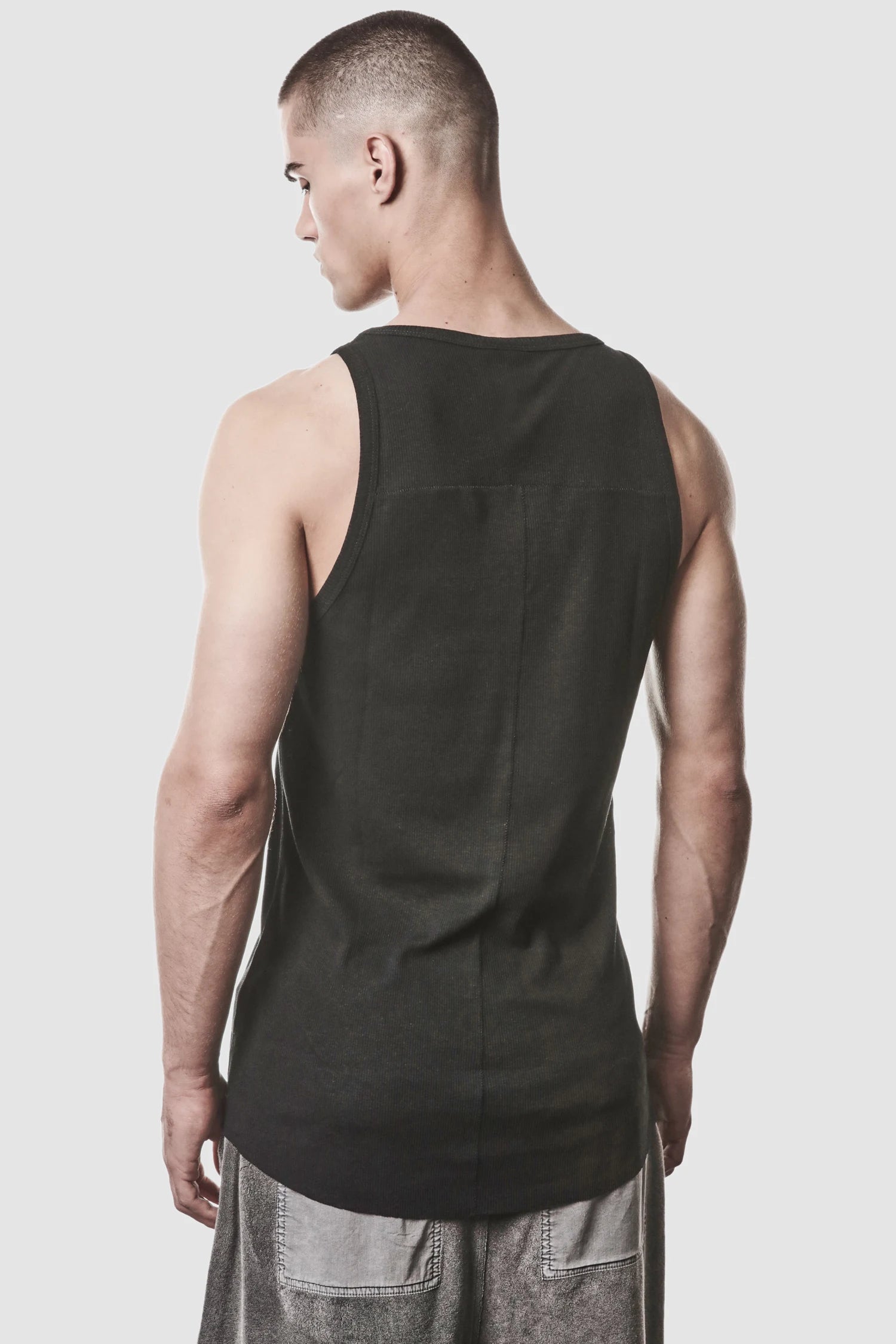 Thom Krom - model back view of men’s Black Cotton-Linen Mix Rib Tank Top