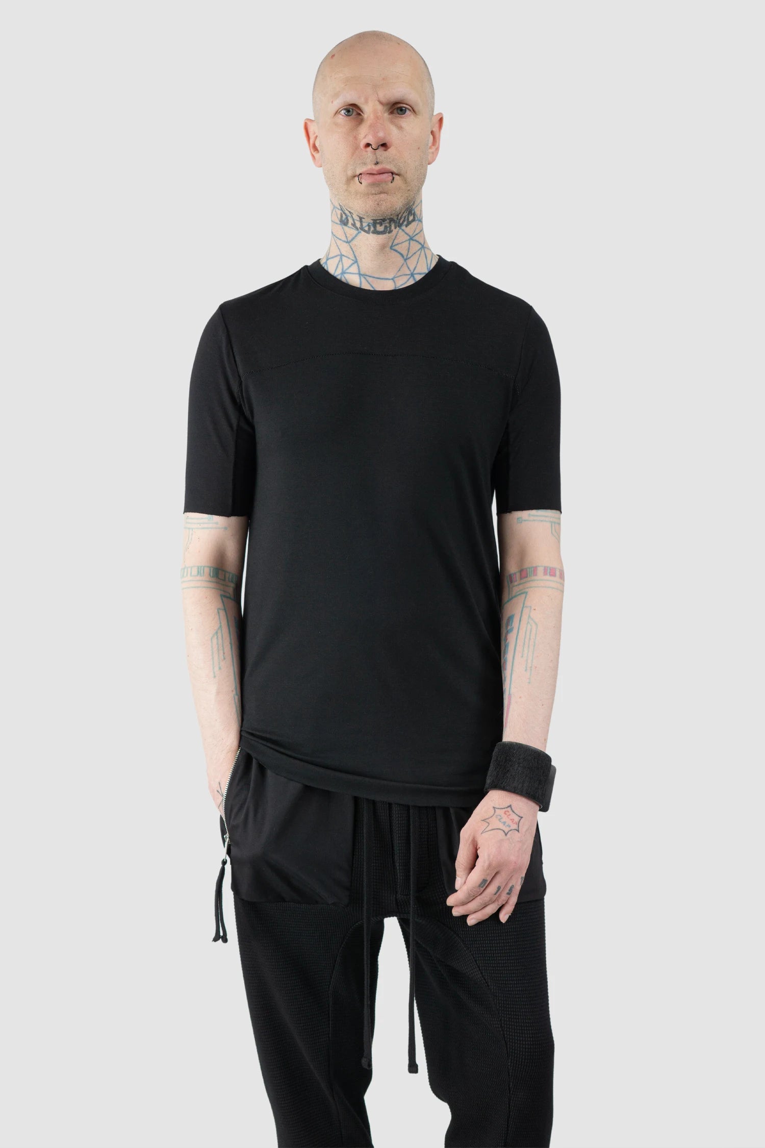 Thom Krom – Men's Black Viscose Scar Stitch T-Shirt - model relaxed view Thom Krom – Men's Black Viscose Scar Stitch T-Shirt - model relaxed view