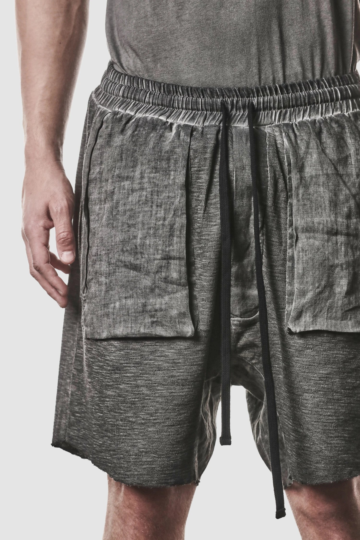 Graue Cargo-Shorts mit Patch-Pockets