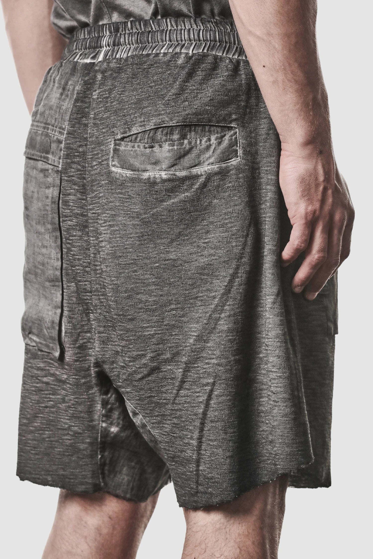 Graue Cargo-Shorts mit Patch-Pockets