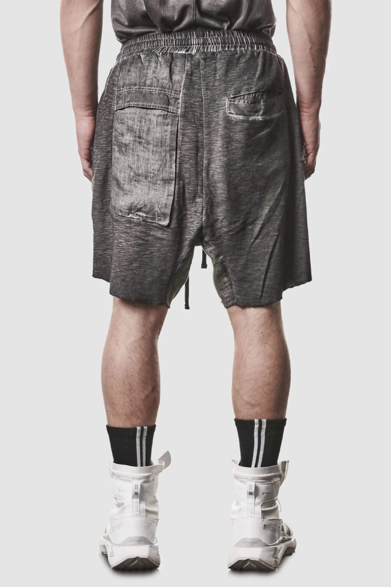 Graue Cargo-Shorts mit Patch-Pockets