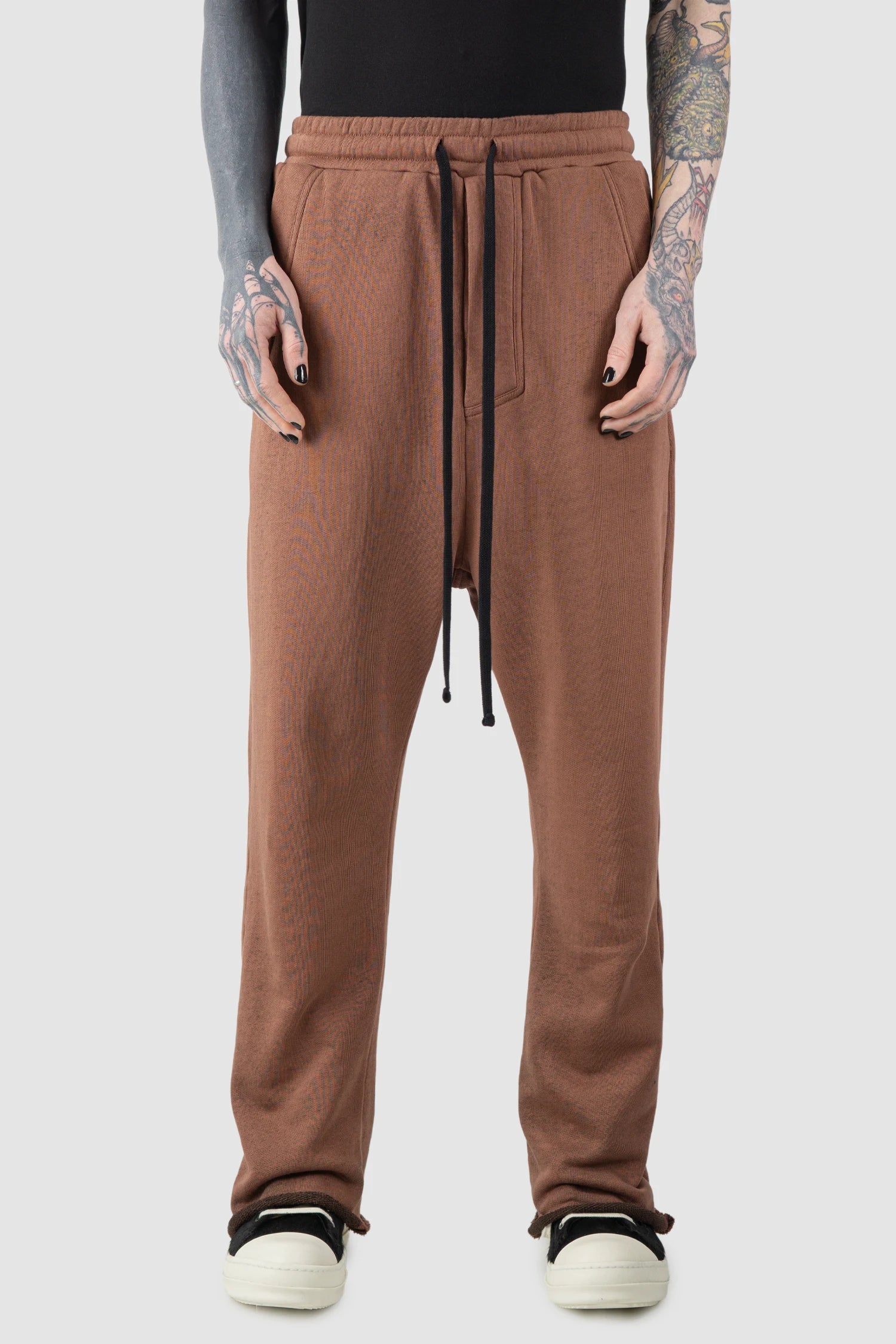 Thom Krom - Men’s Red Relaxed Low Crotch Sweatpants M-ST-518 model front view