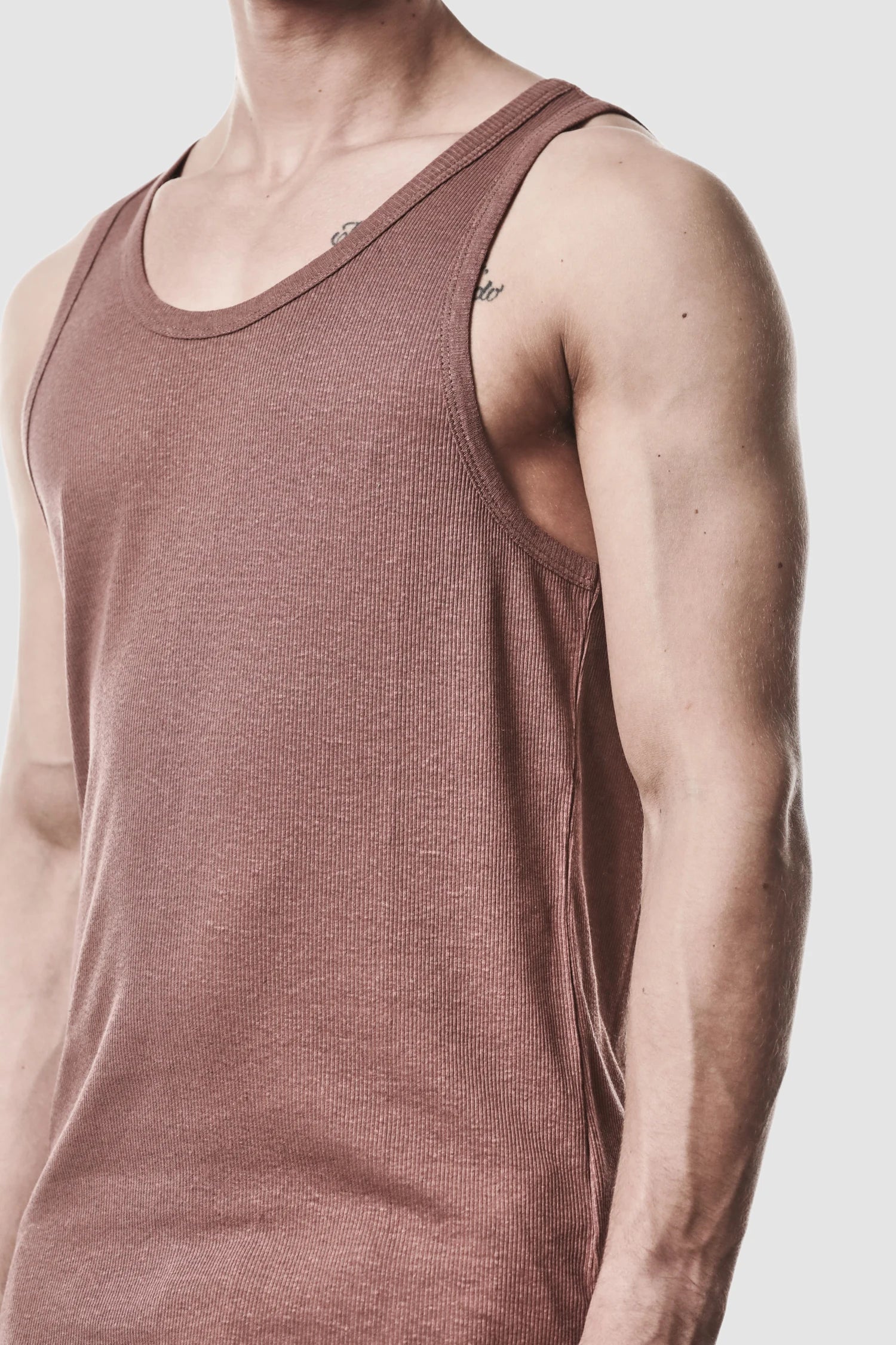 Thom Krom - model front side detail view of men’s Red Cotton-Linen Rib Singlet Tank Top