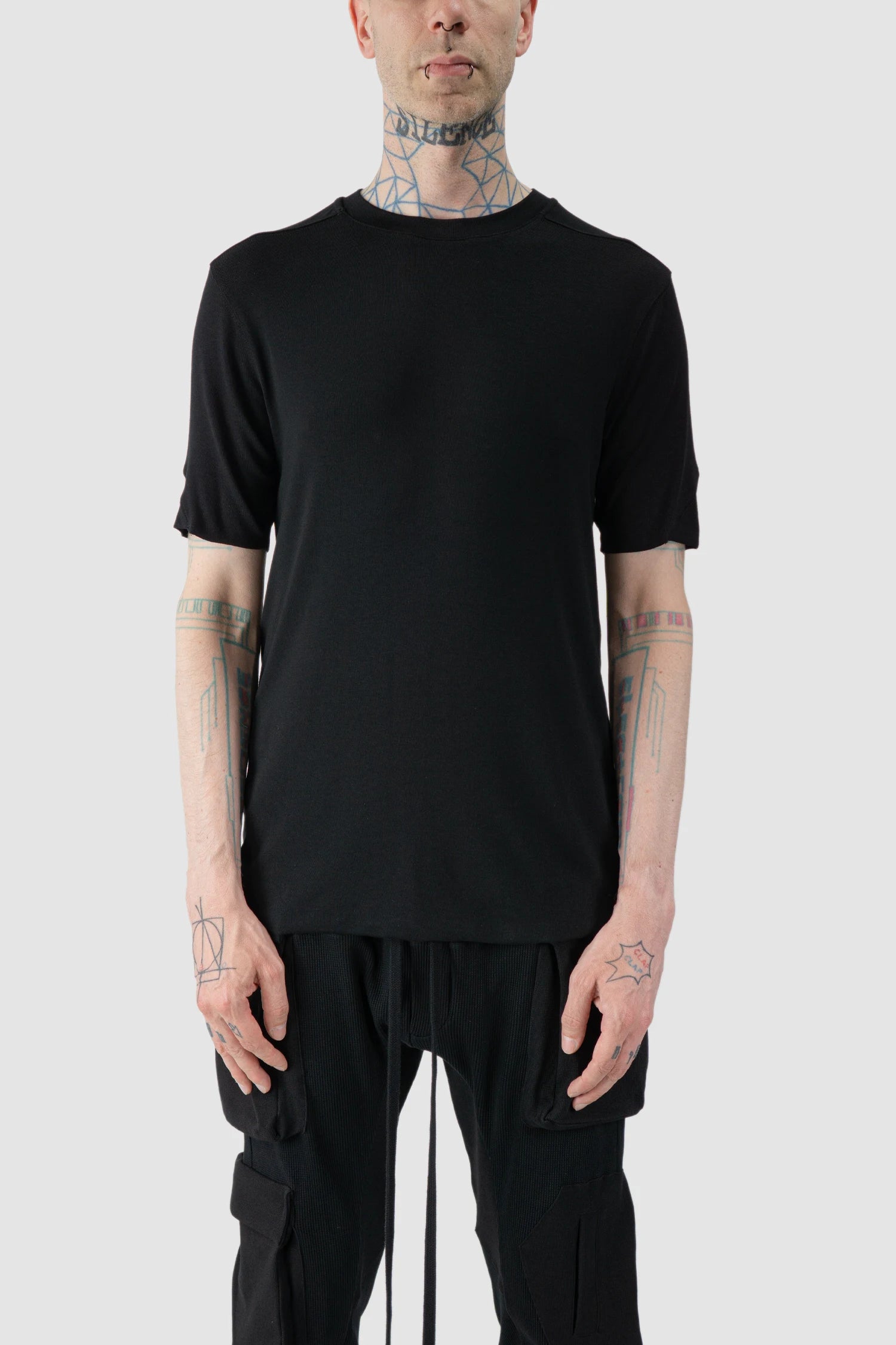 Thom Krom - model front view of black Slim Fit Raw Edge Viscose T-Shirt - M-TS-890