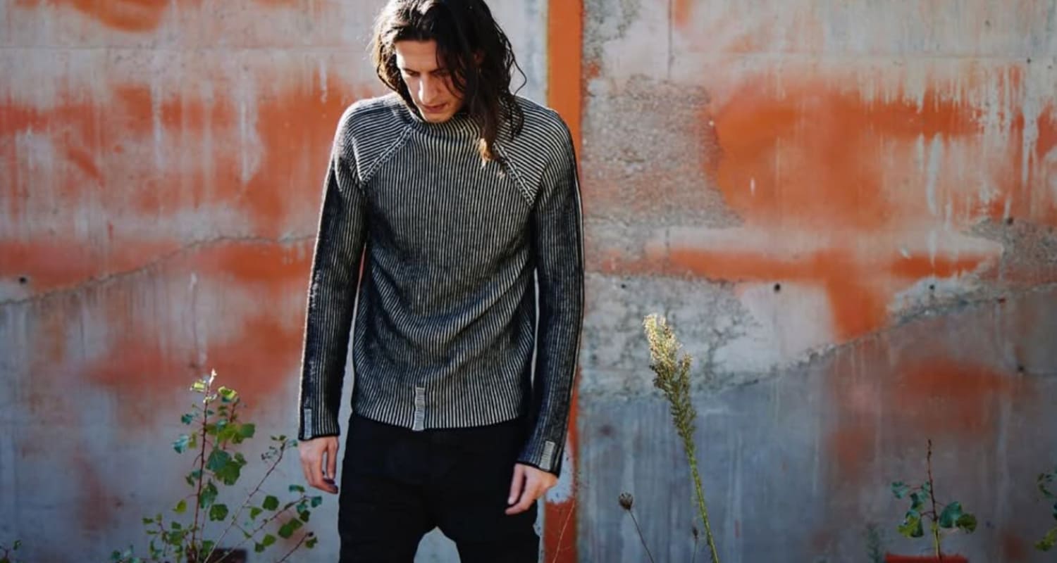 MD75 Knitwear Blog Post Banner for Mono-Krom Gallery