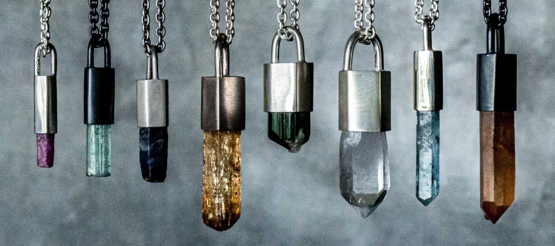 Parts of Four – Ritual Jewelry bog – MONO-KROM Gallery