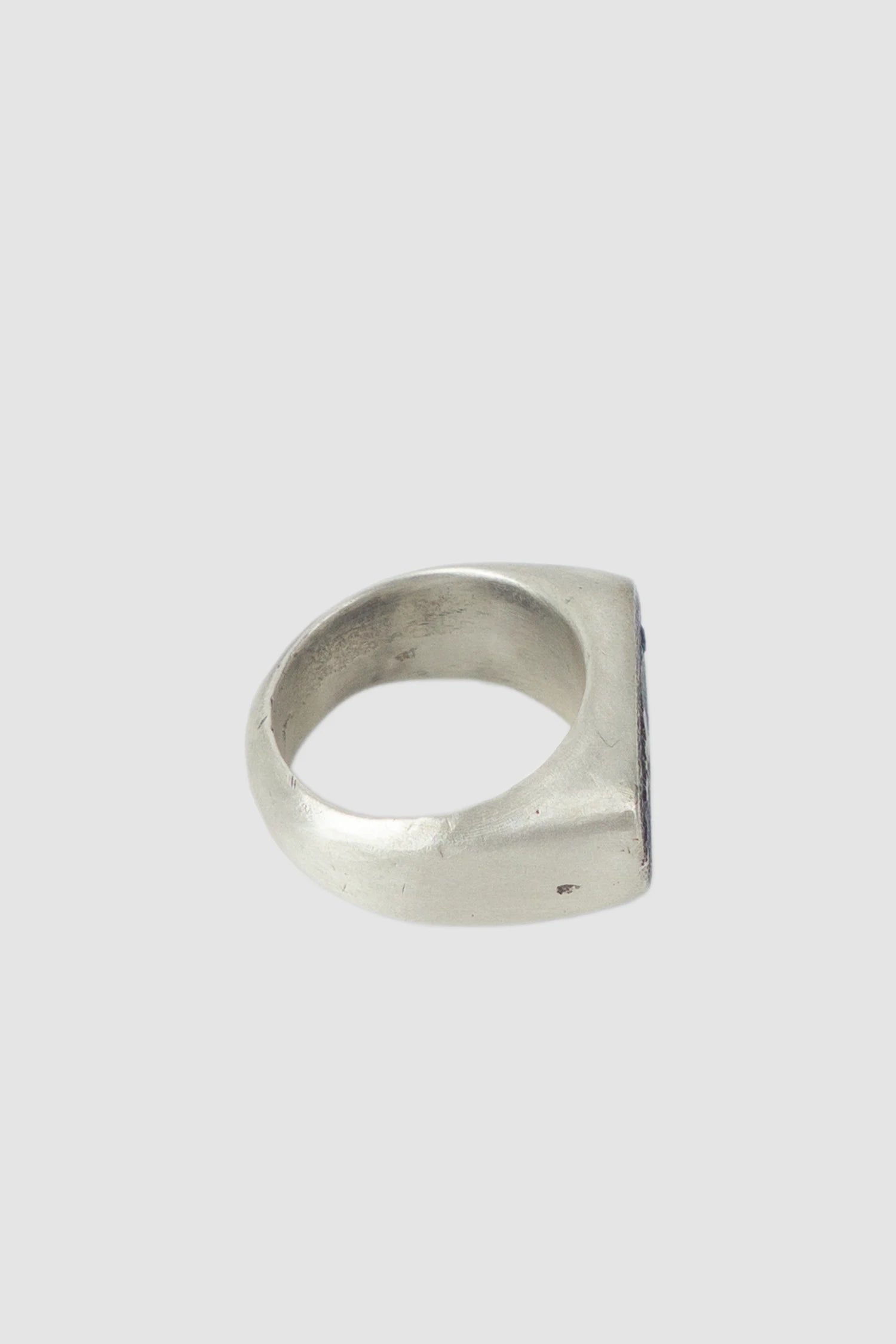 2819 Jewelry - Silver Oxidized Rectangular Plateau Signet Ring item right view