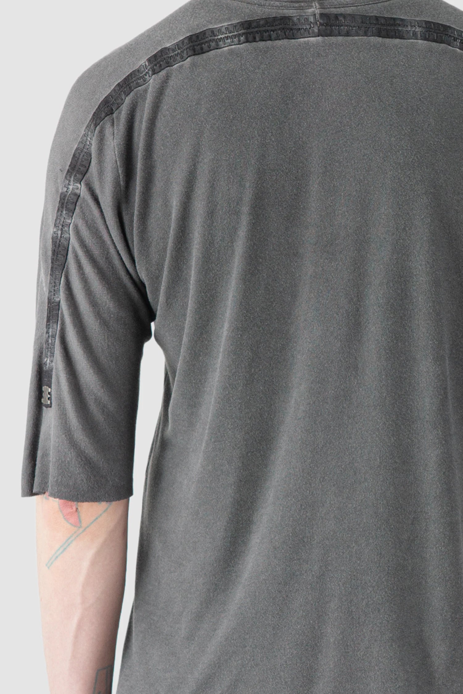 69 by Isaac Sellam - shoulder dwtail view of men’s Grey Horizontal Leather Spine Modal-Cashmere T-Shirt