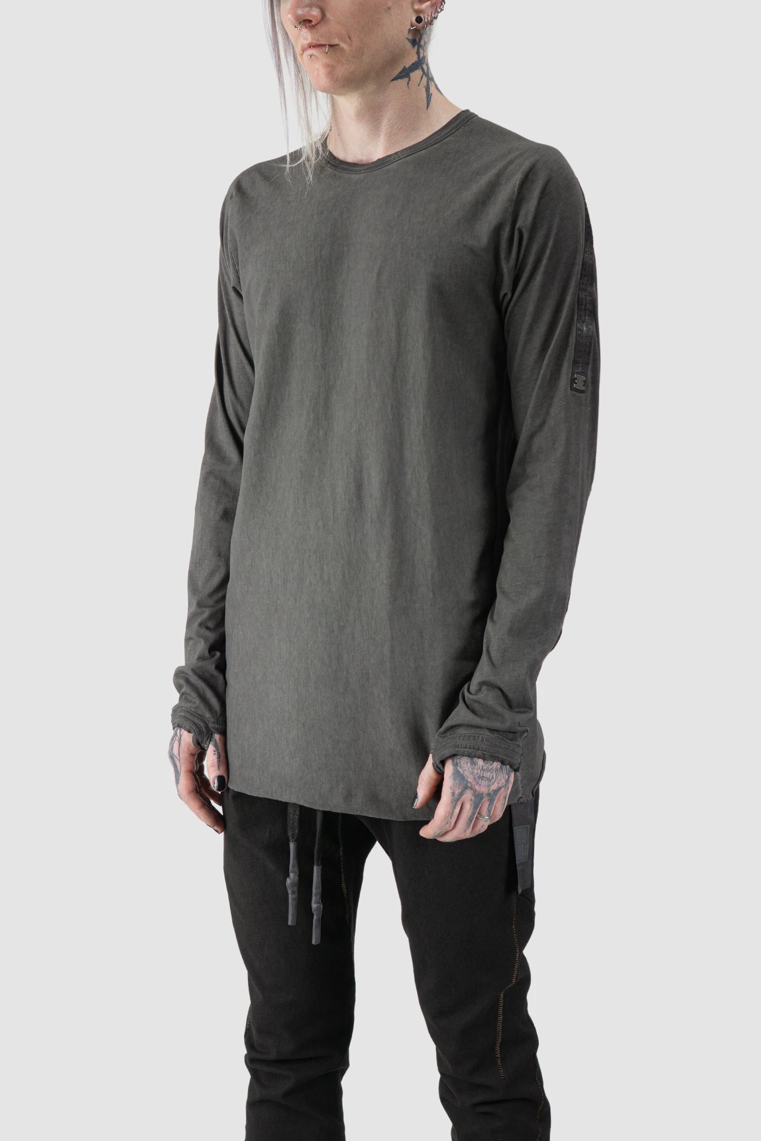 69 by Isaac Sellam - model front side view of Grey Object Dyed Leather Spine Long Sleeve T-Shirt