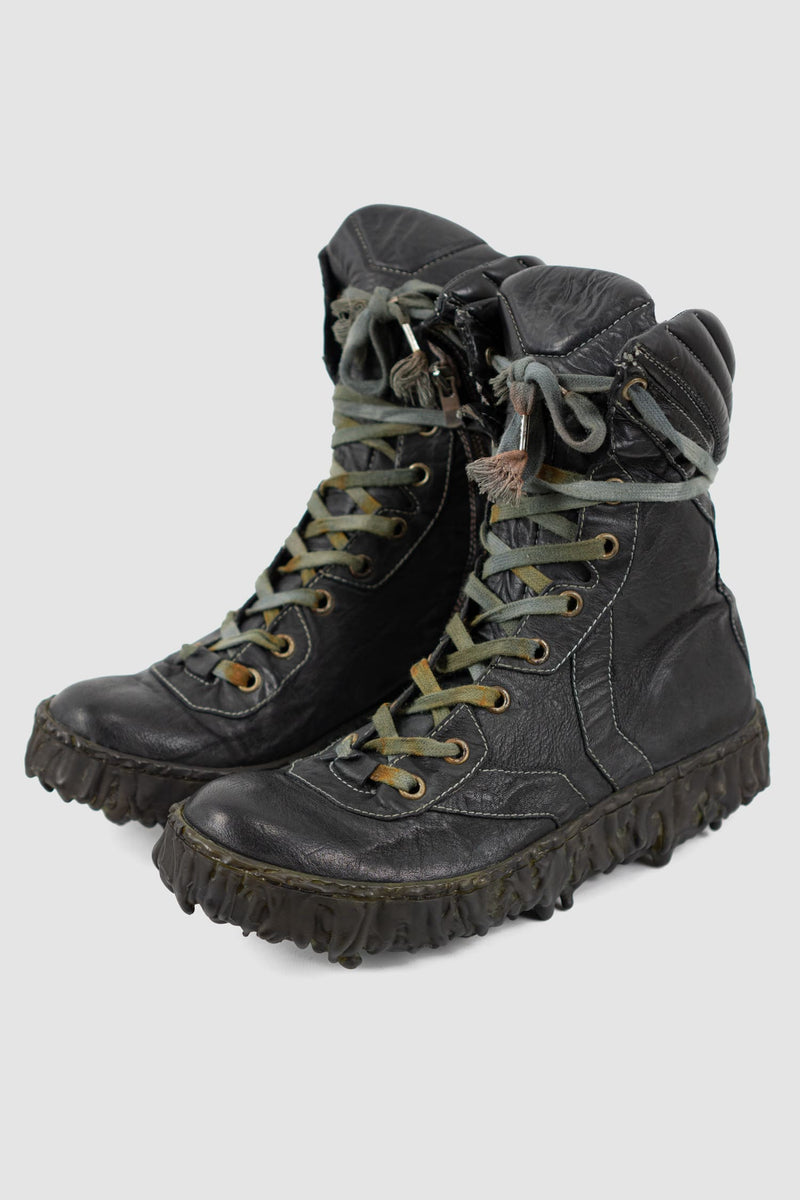 Culture of Brave - Front left view of Melt high top sneaker boots for men.