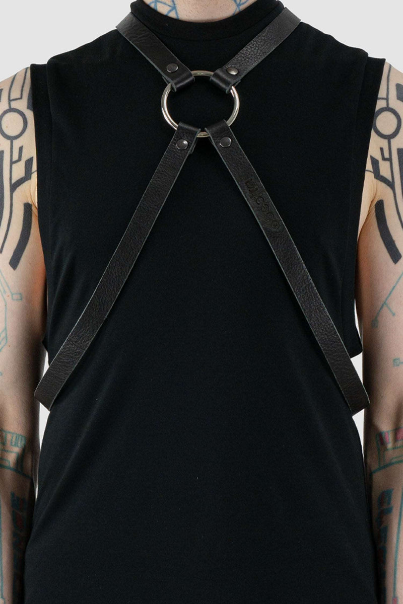 Detail view of Black Double Strap Leather Harness with adjustable buckles, OBECTRA