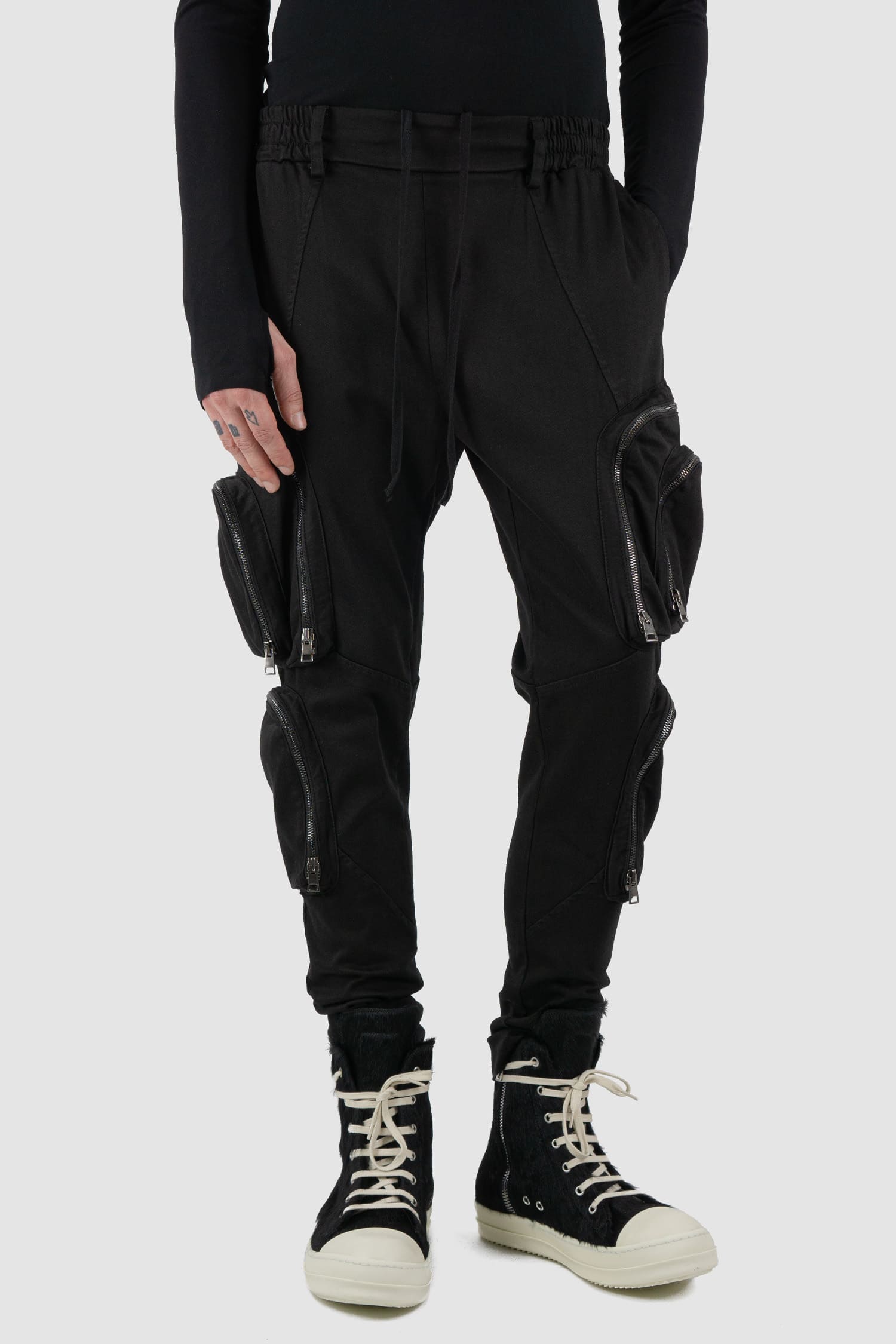 La Haine Inside Us - legere Front view of black men's cargo trousers with zipper, FW24 collection, warm dyed cotton.