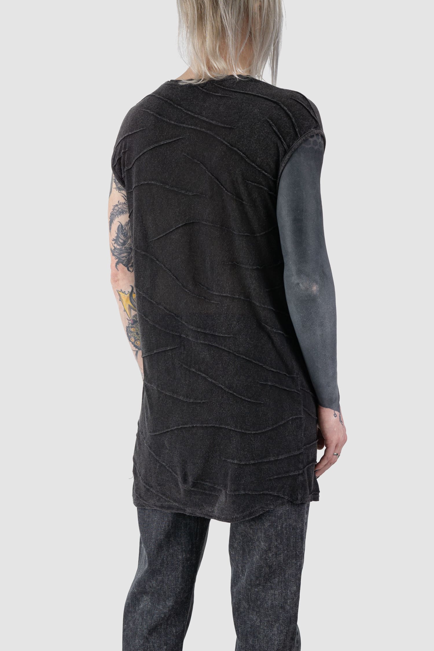 La Haine Inside us - back side view of grey Irregular Object-Dyed Viscose Tank Top