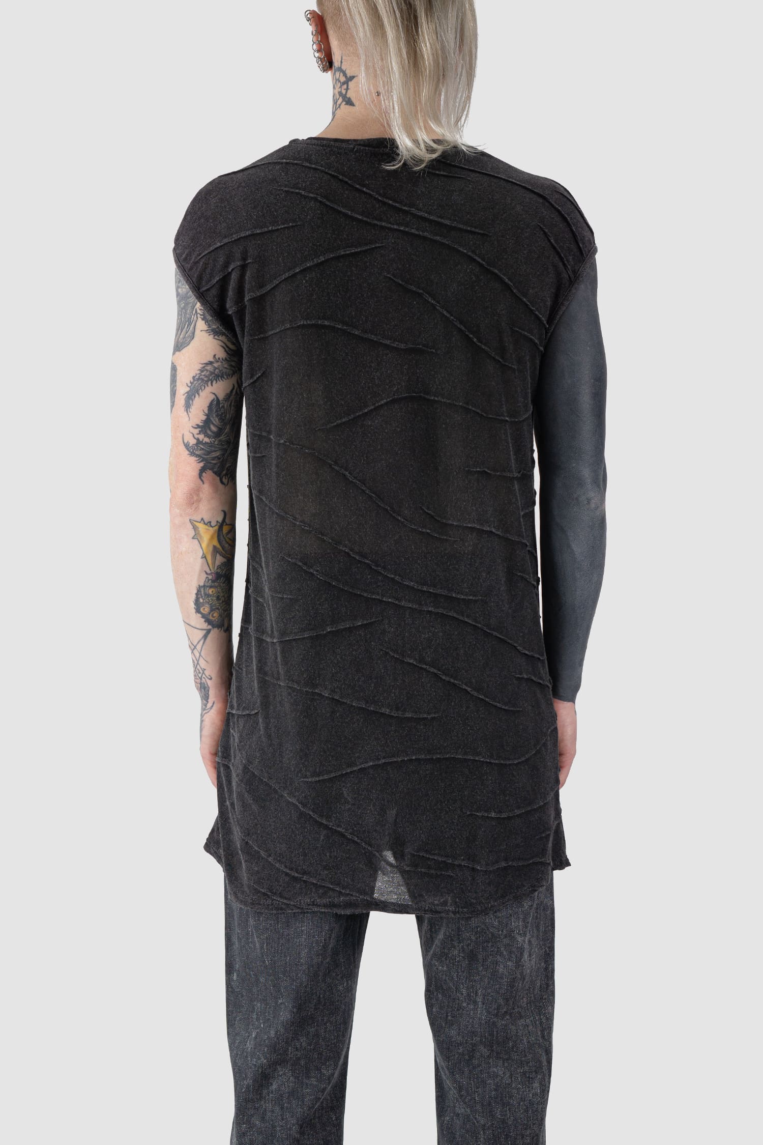La Haine Inside us - back view of grey Irregular Object-Dyed Viscose Tank Top