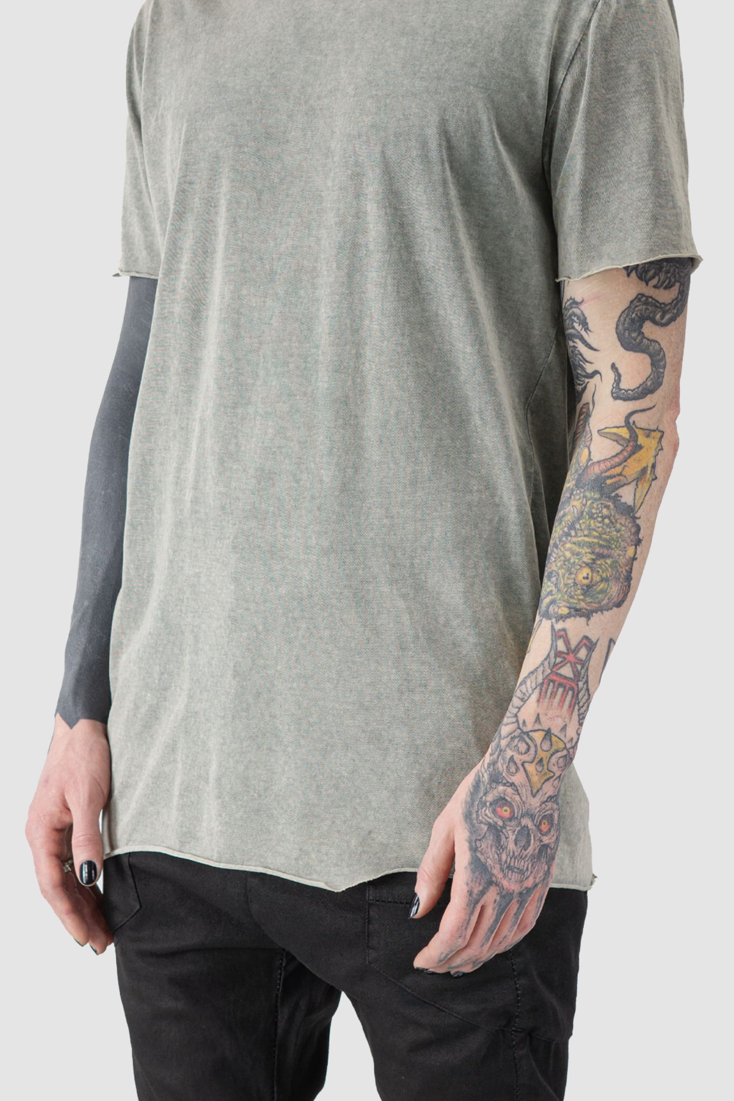 MD75 - front detail view of beige Cotton Short Sleeve T-Shirt with Raw Edges