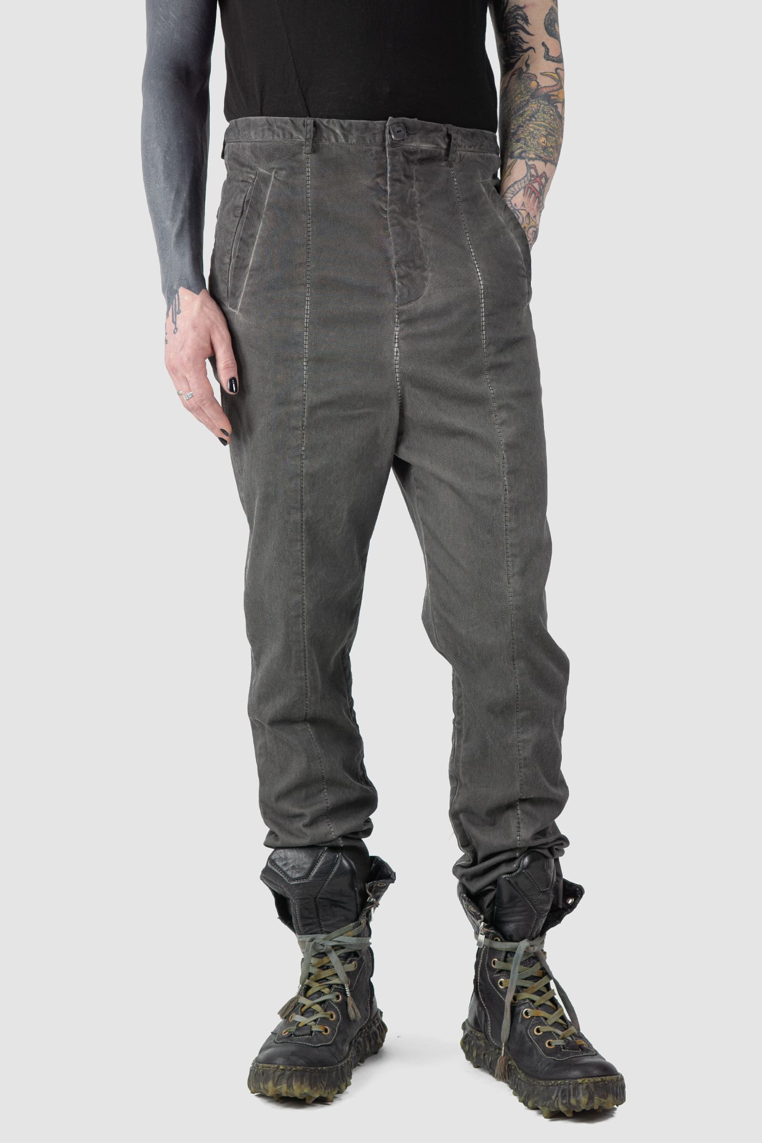 MD75 - relaxed model view of grey Raffable Low Crotch Stretch Cotton Trousers
